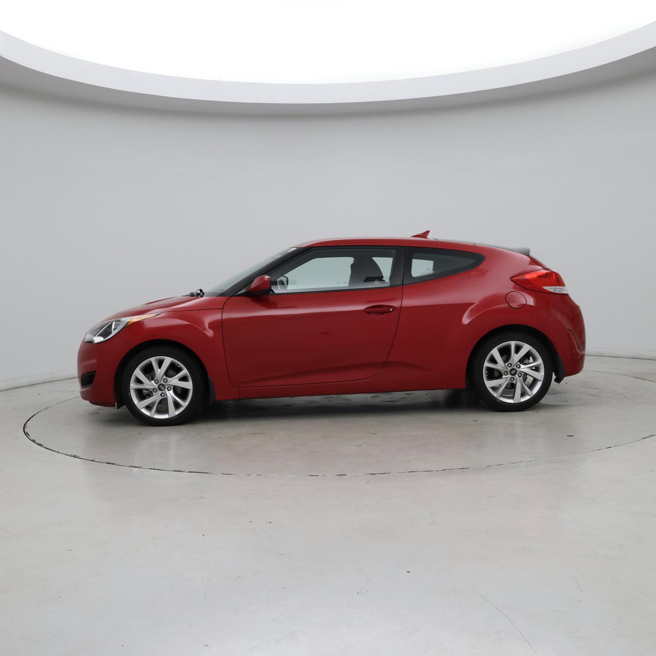 Thumbnail: 2016 Hyundai Veloster - 3