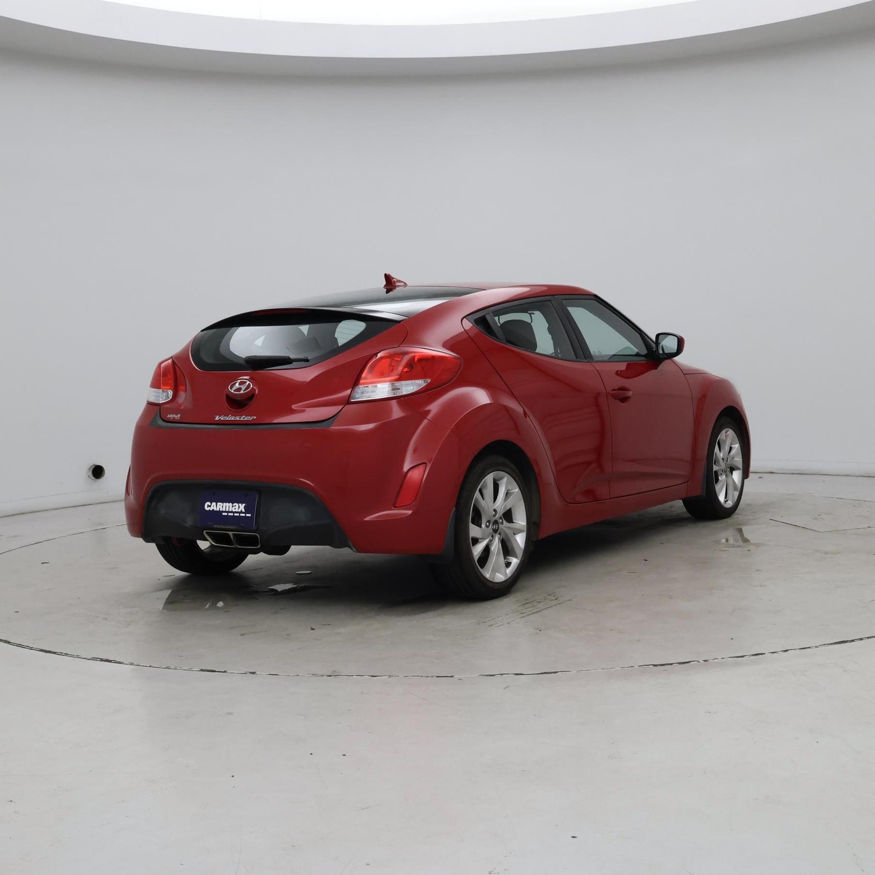 Thumbnail: 2016 Hyundai Veloster - 8
