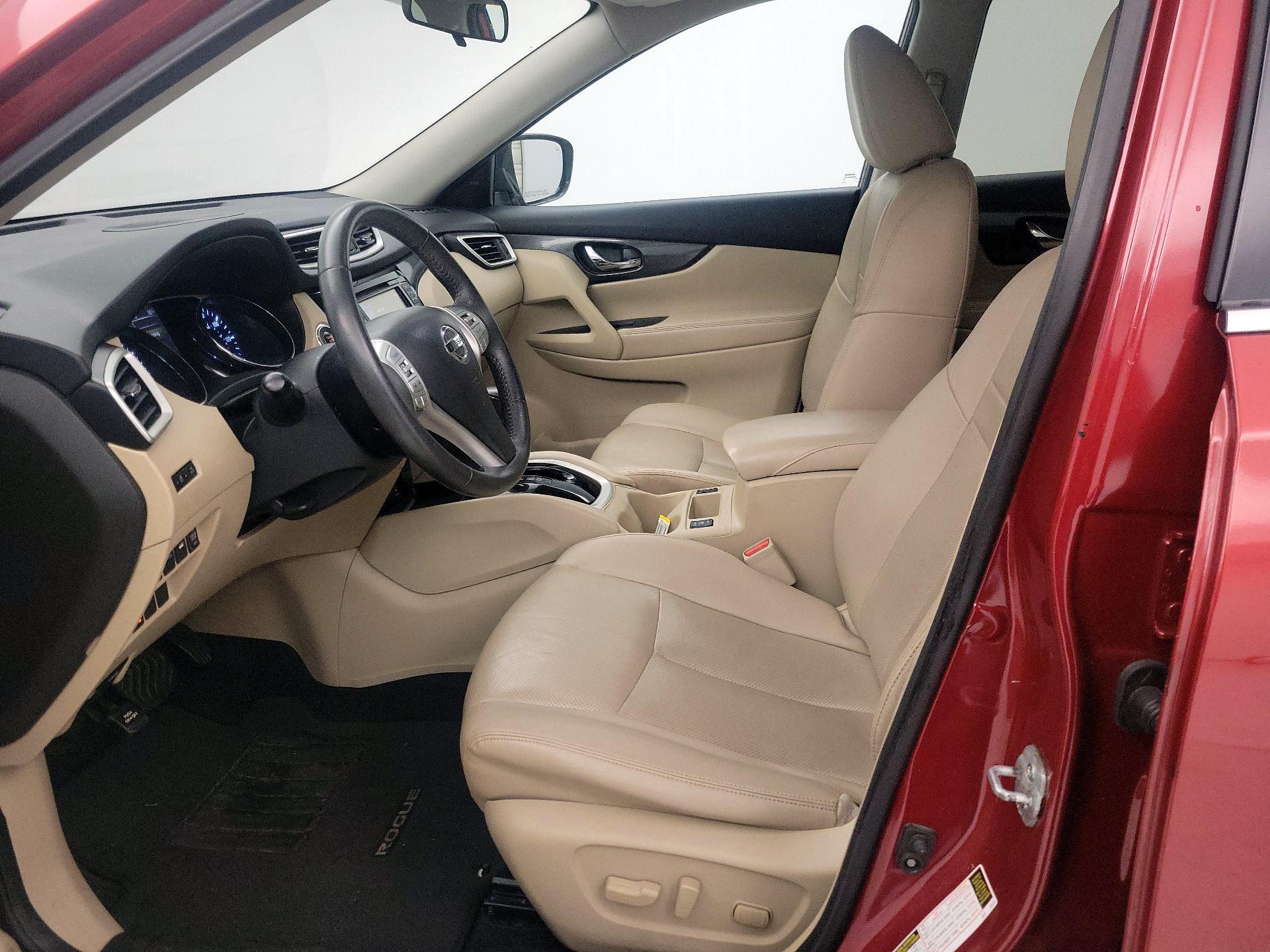Thumbnail: 2016 Nissan Rogue - 11