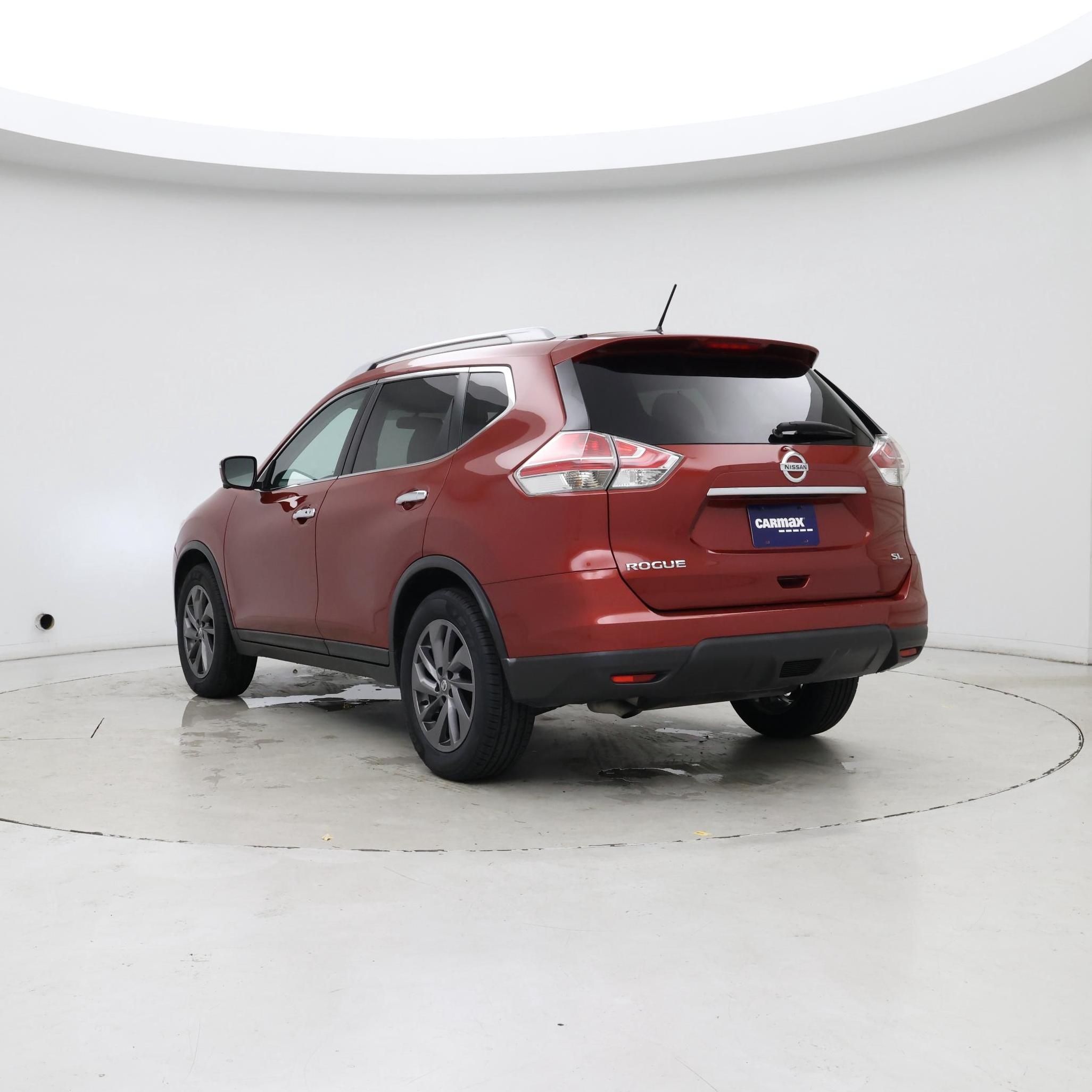 Thumbnail: 2016 Nissan Rogue - 2