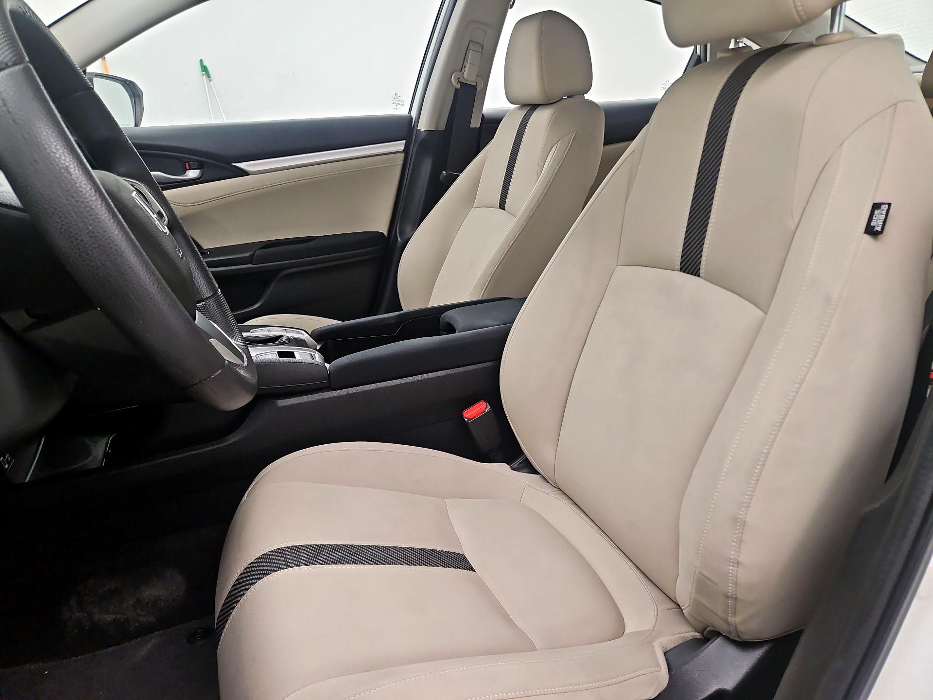 Thumbnail: 2016 Honda Civic - 11
