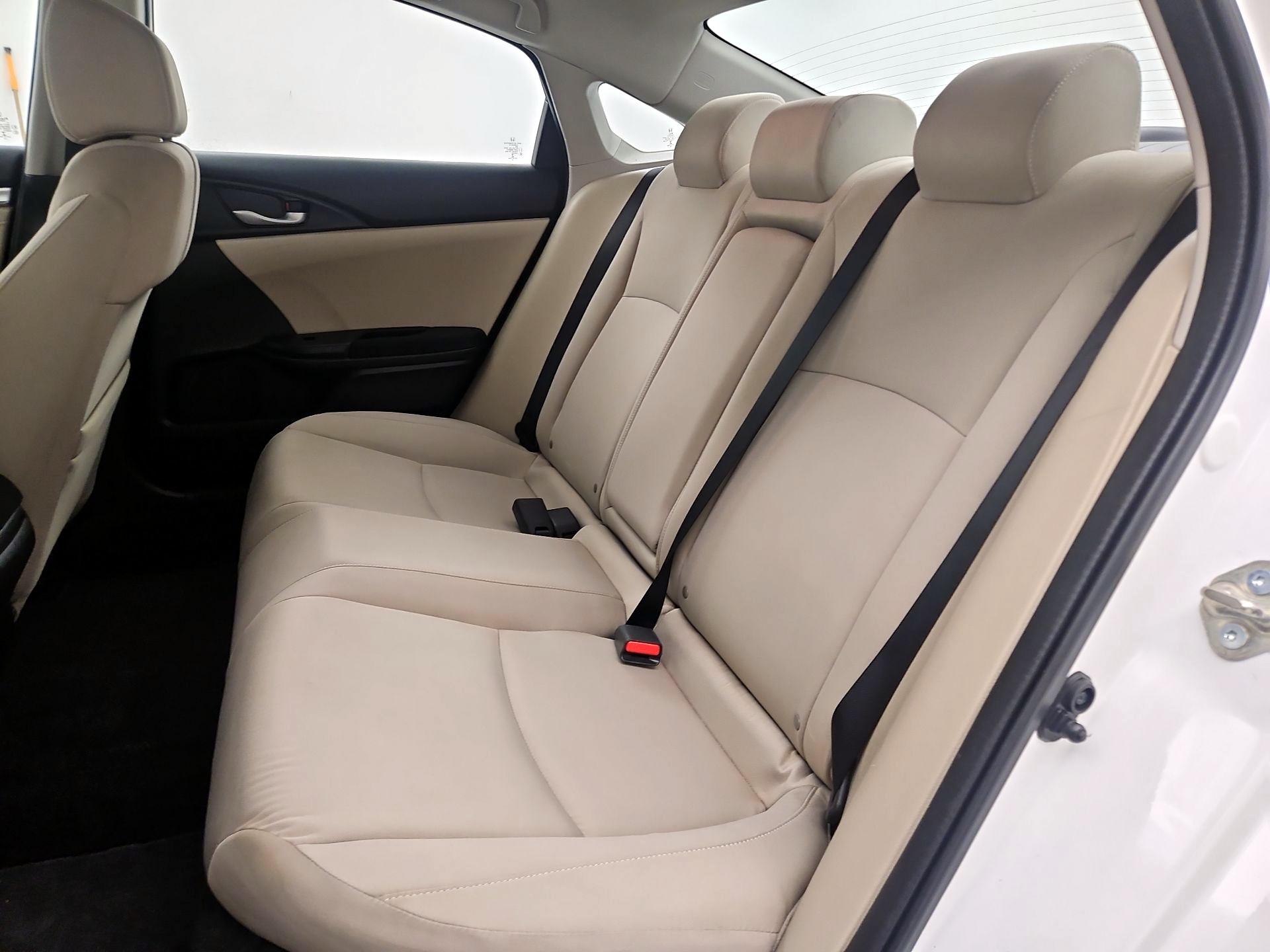 Thumbnail: 2016 Honda Civic - 19