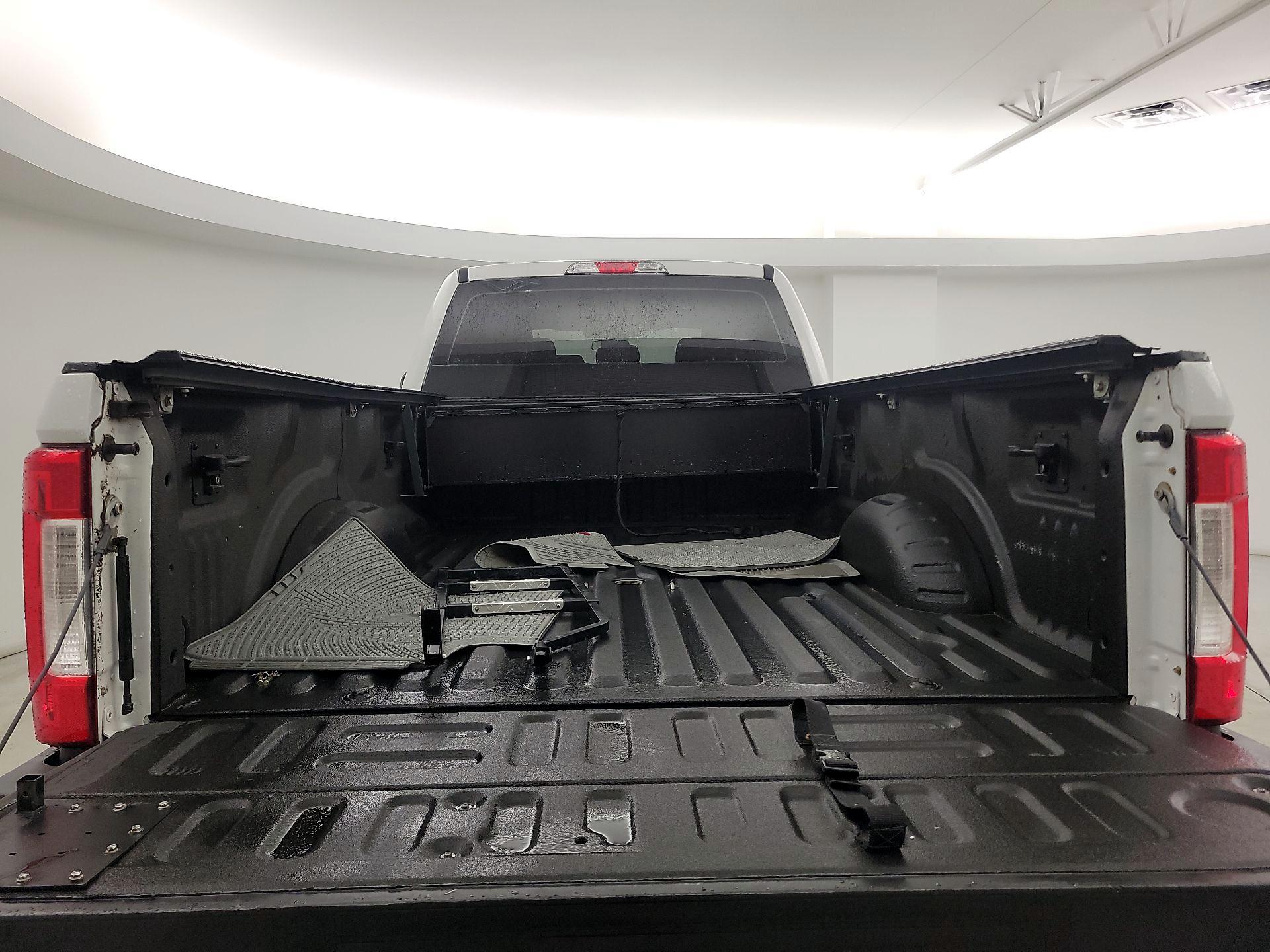Thumbnail: 2019 Ford F-250 - 20