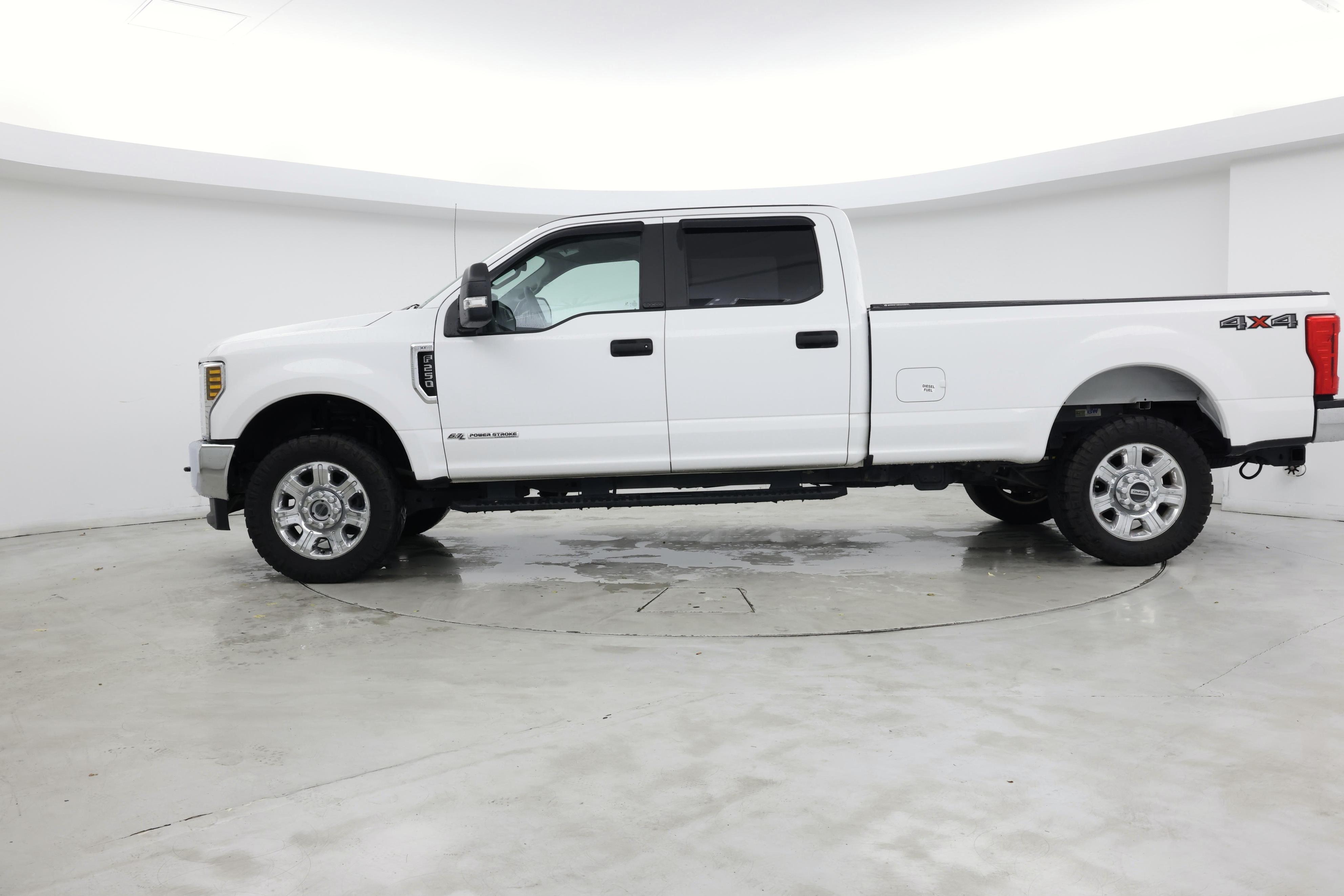 Thumbnail: 2019 Ford F-250 - 3