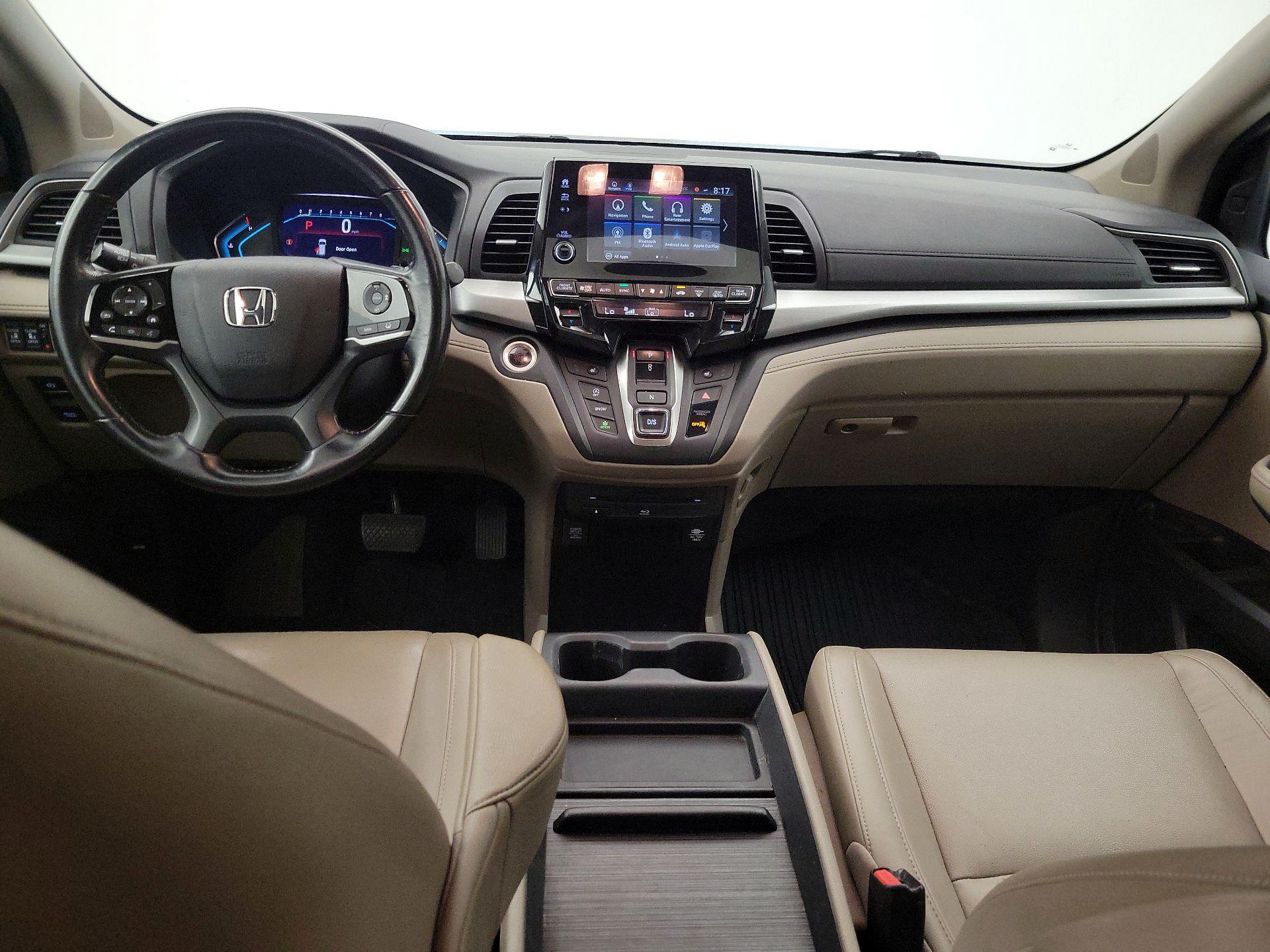 Thumbnail: 2018 Honda Odyssey - 9