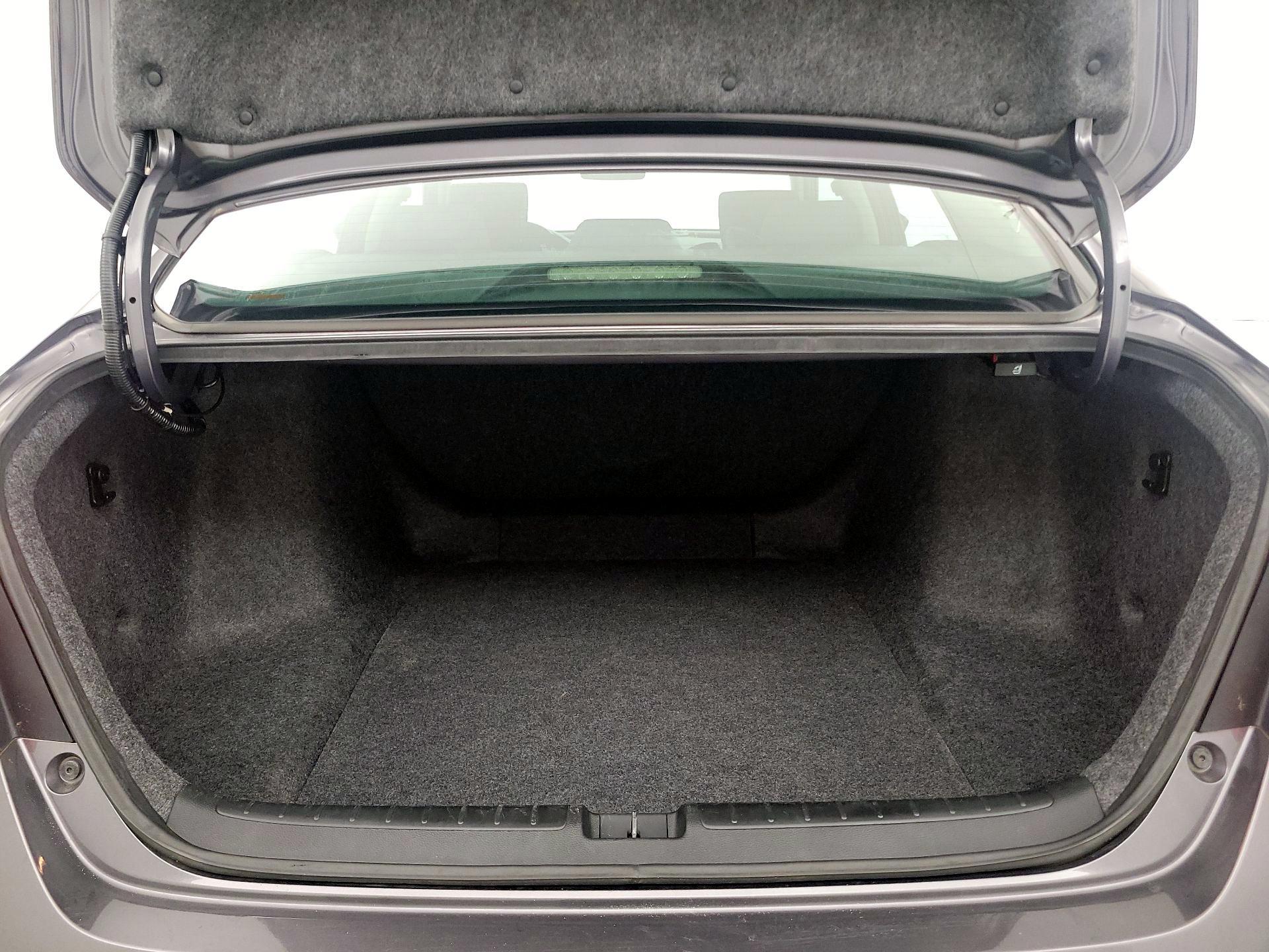 Thumbnail: 2019 Honda Accord - 20