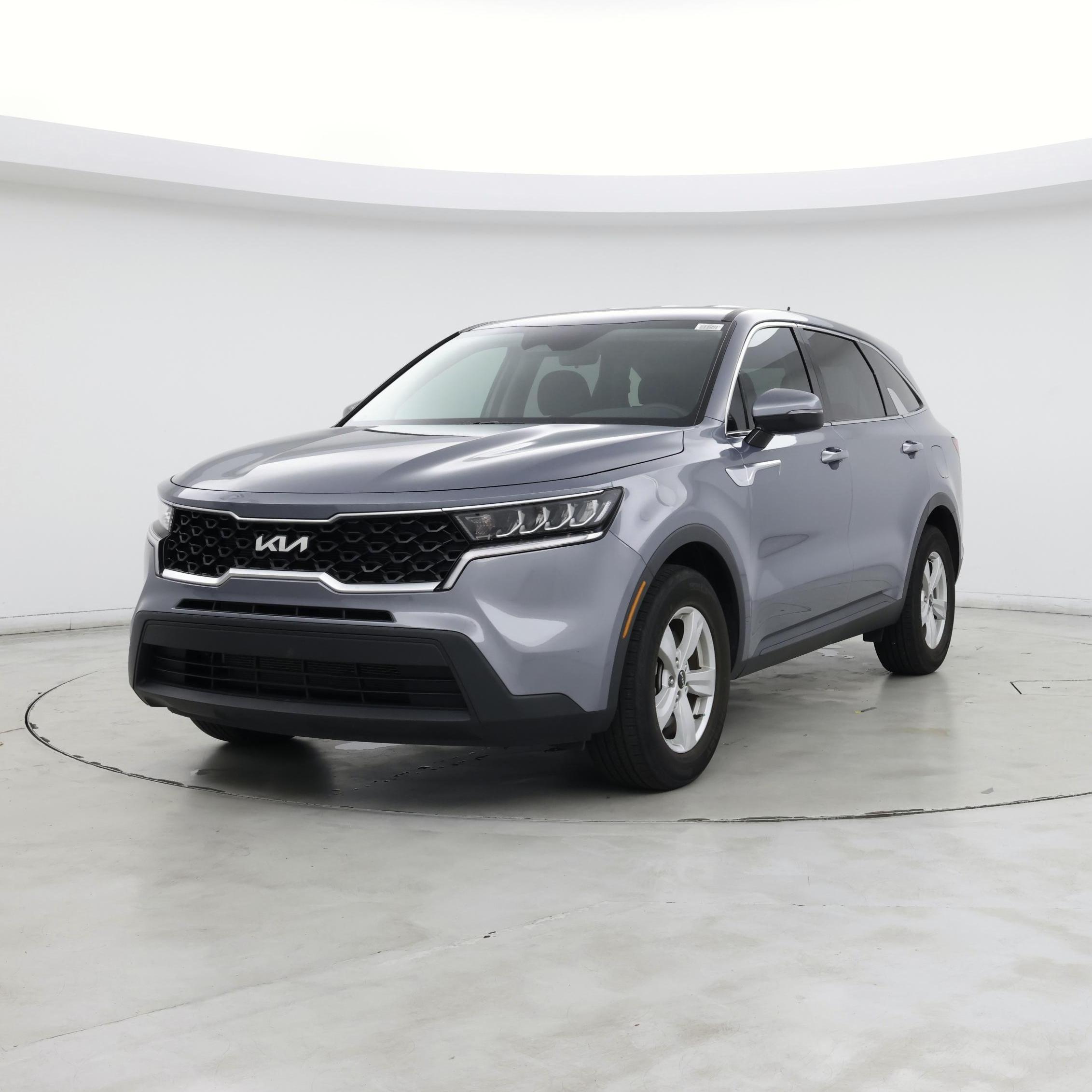 Thumbnail: 2023 Kia Sorento - 4