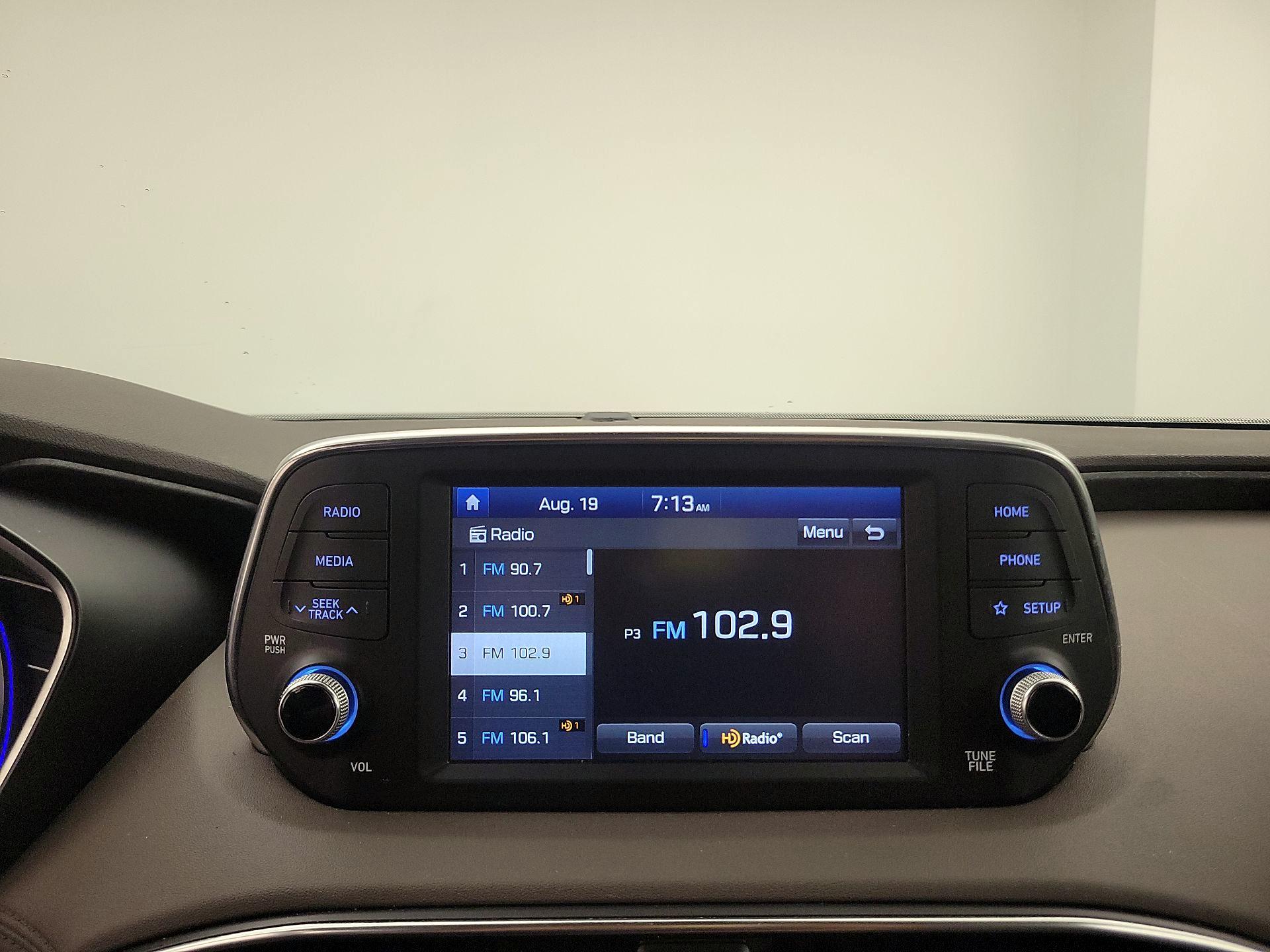 Thumbnail: 2019 Hyundai Santa Fe - 15