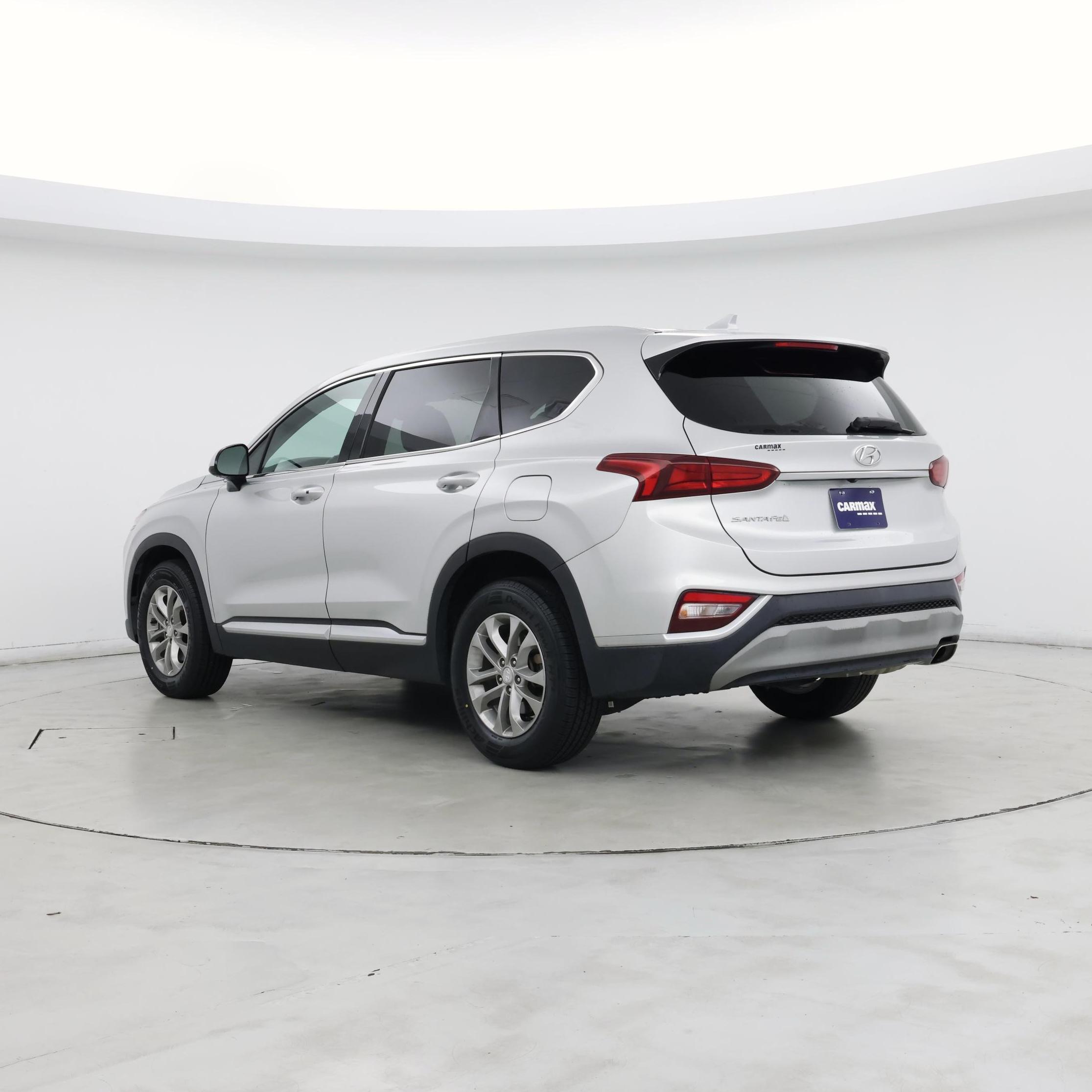 Thumbnail: 2019 Hyundai Santa Fe - 2