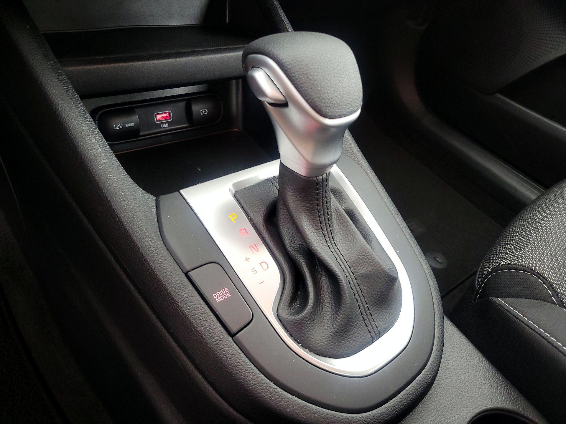 Thumbnail: 2024 Kia Forte - 17
