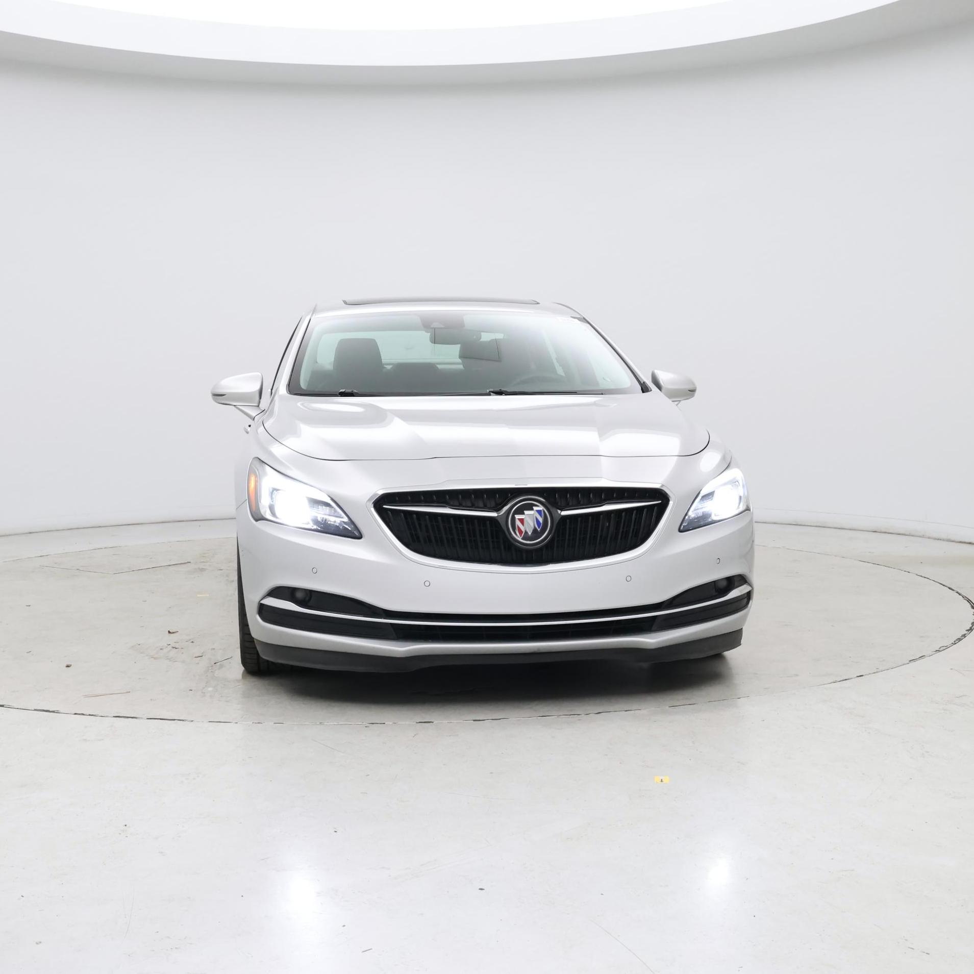 Thumbnail: 2017 Buick LaCrosse - 5