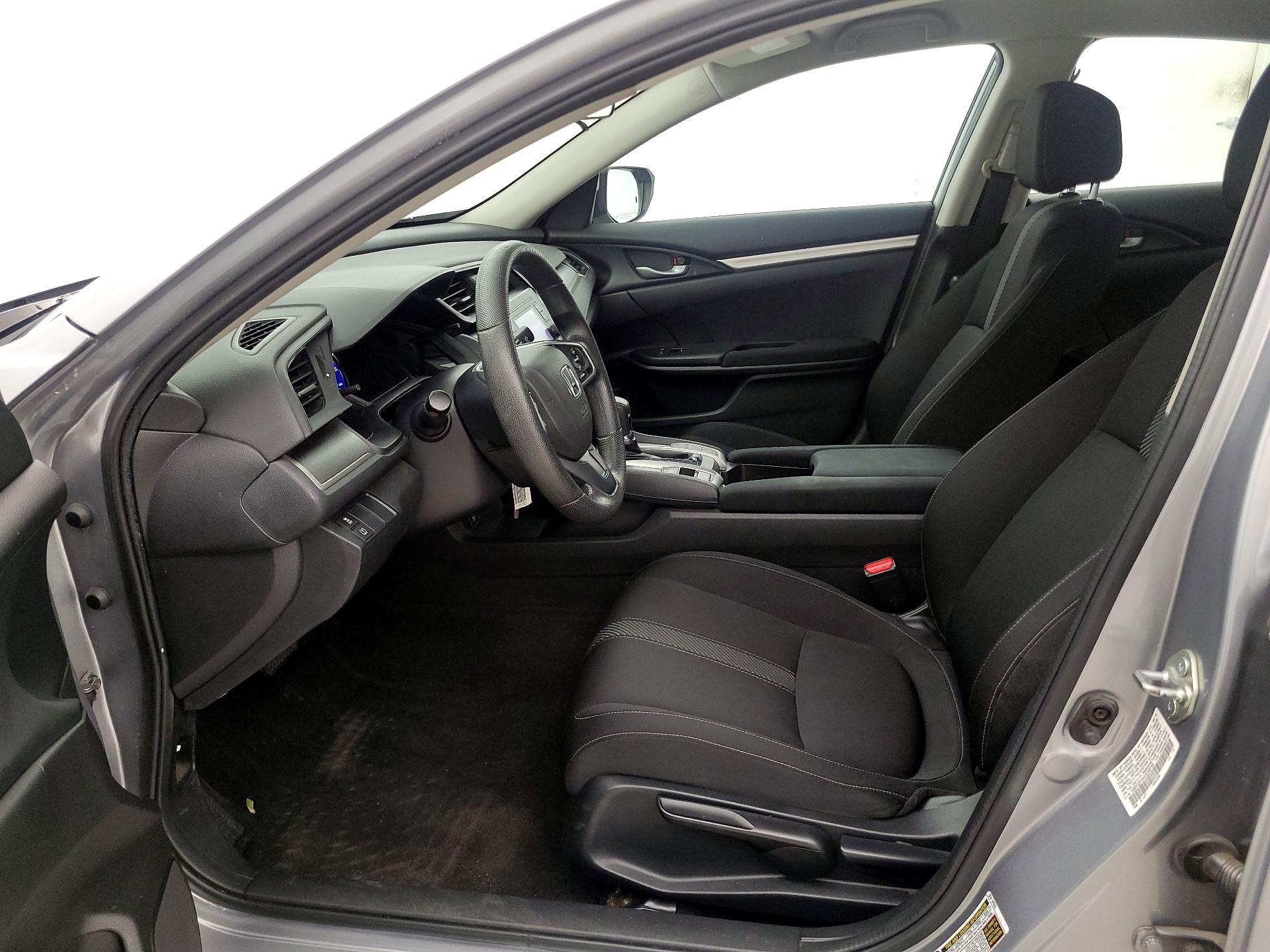 Thumbnail: 2016 Honda Civic - 11