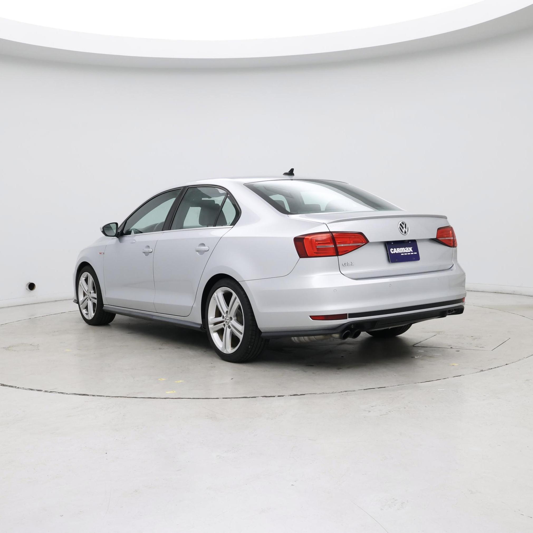 Thumbnail: 2016 Volkswagen Jetta - 2