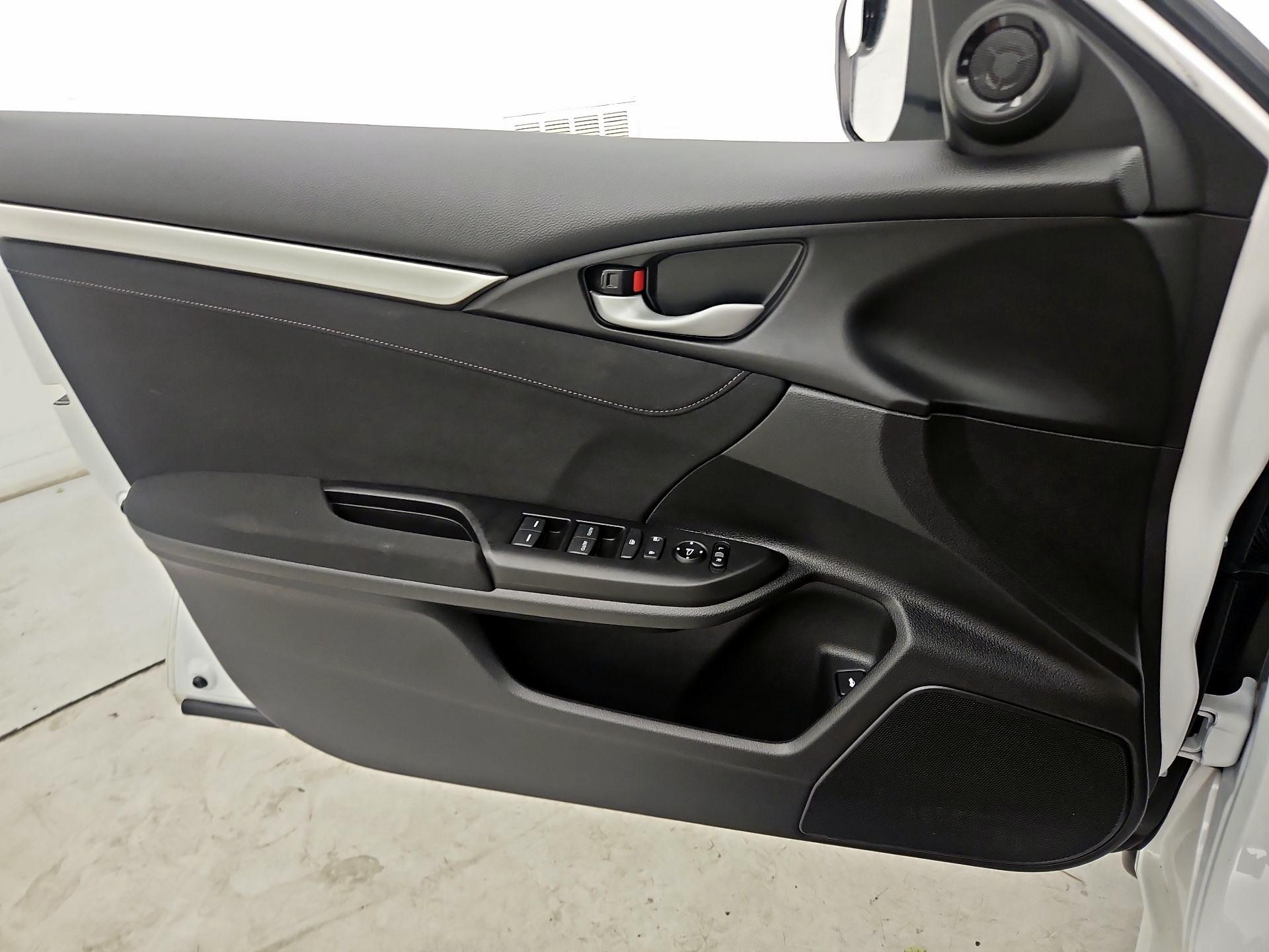 Thumbnail: 2021 Honda Civic - 12