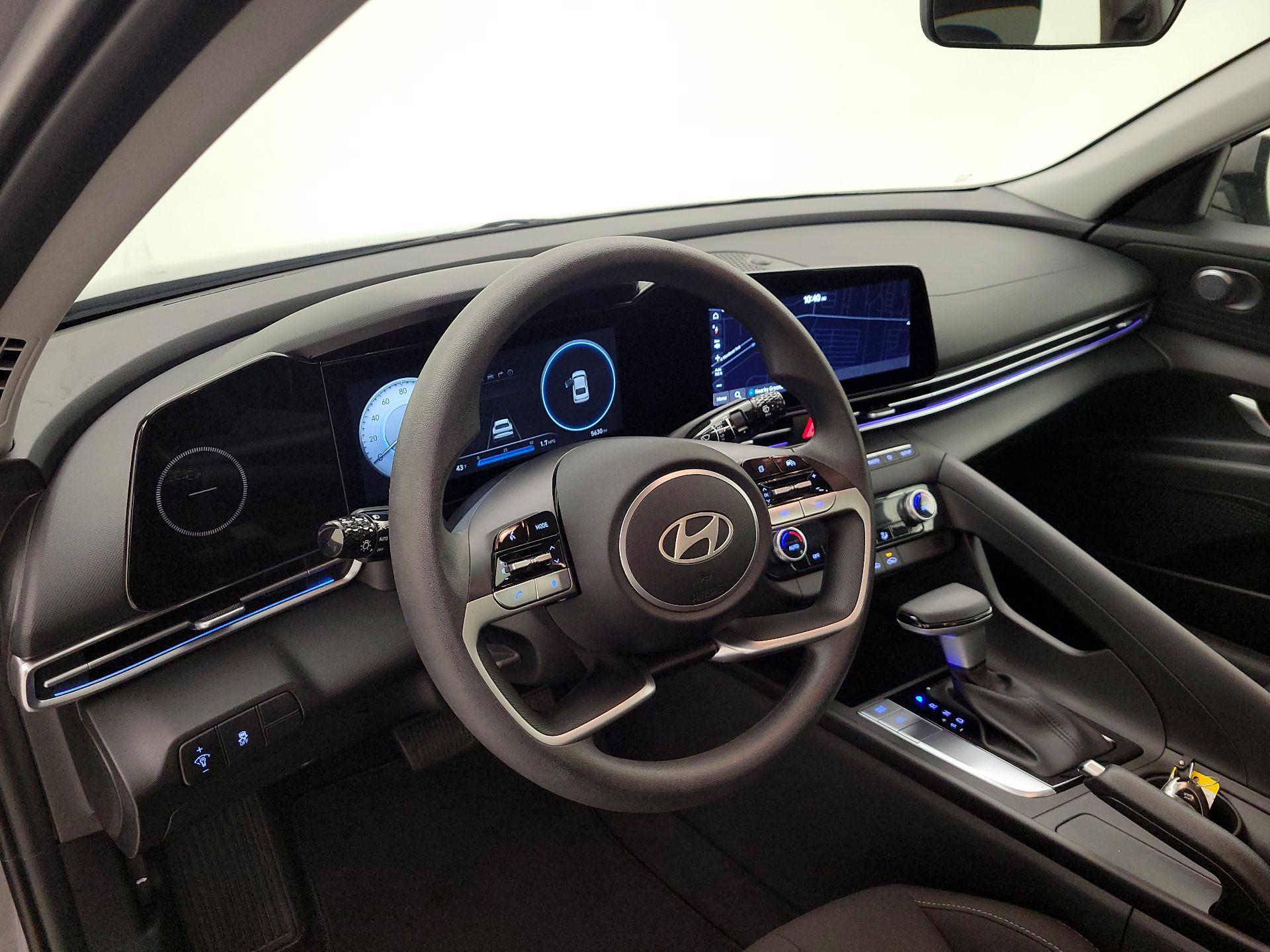 Thumbnail: 2024 Hyundai Elantra - 9