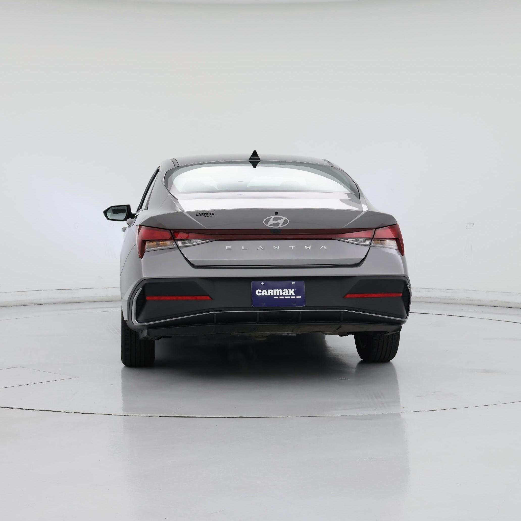 Thumbnail: 2024 Hyundai Elantra - 6