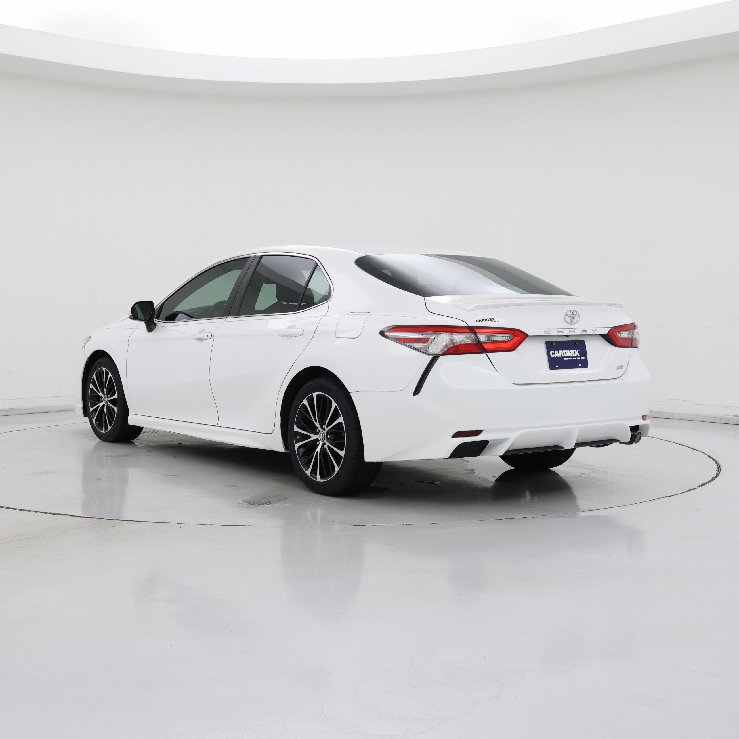 Thumbnail: 2018 Toyota Camry - 2
