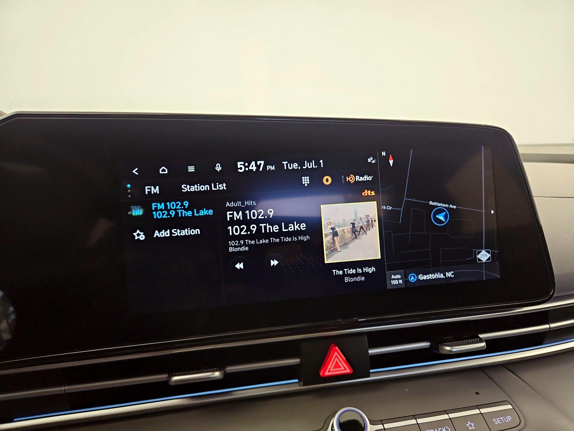 Thumbnail: 2024 Hyundai Elantra - 16