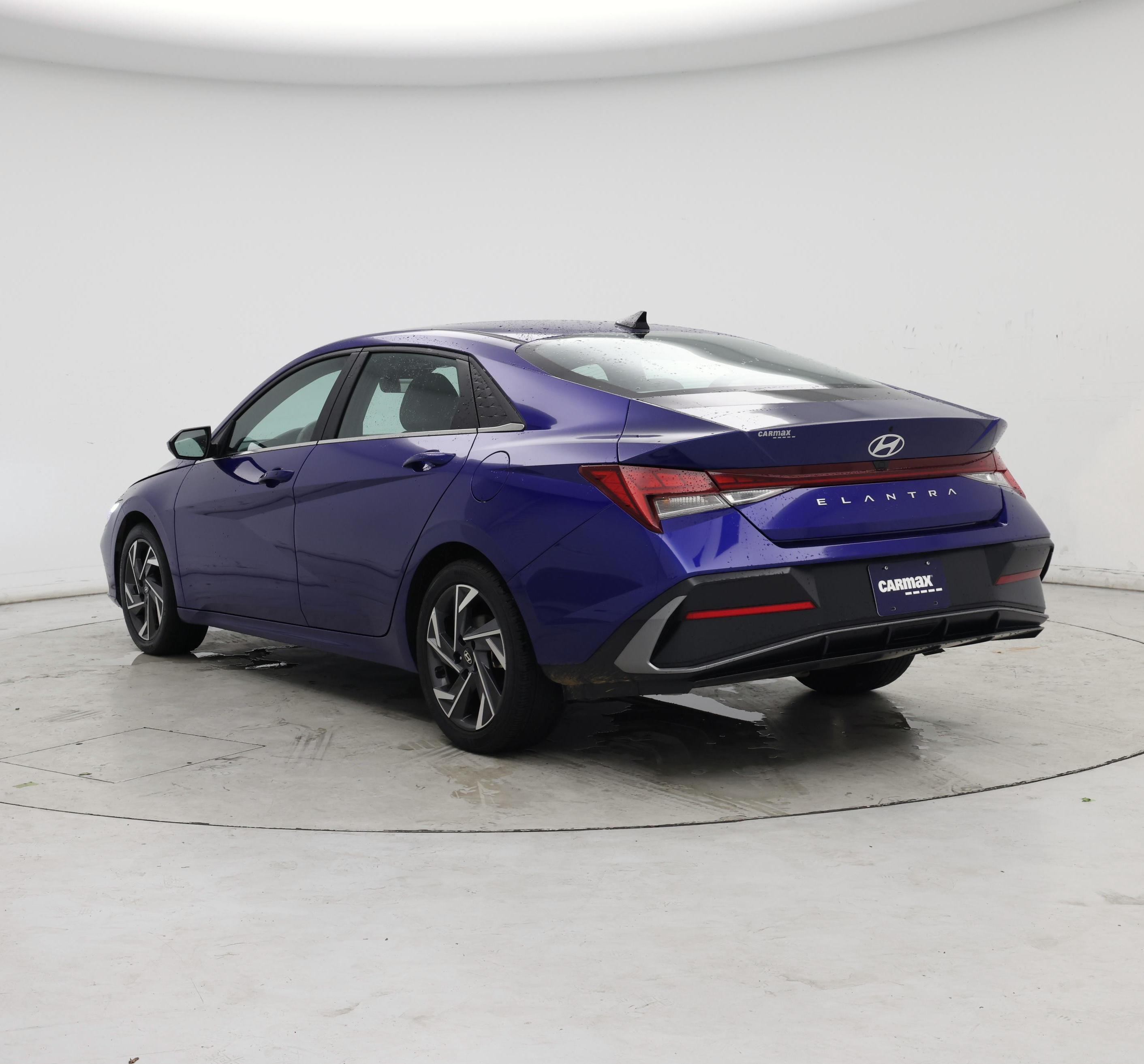 Thumbnail: 2024 Hyundai Elantra - 2