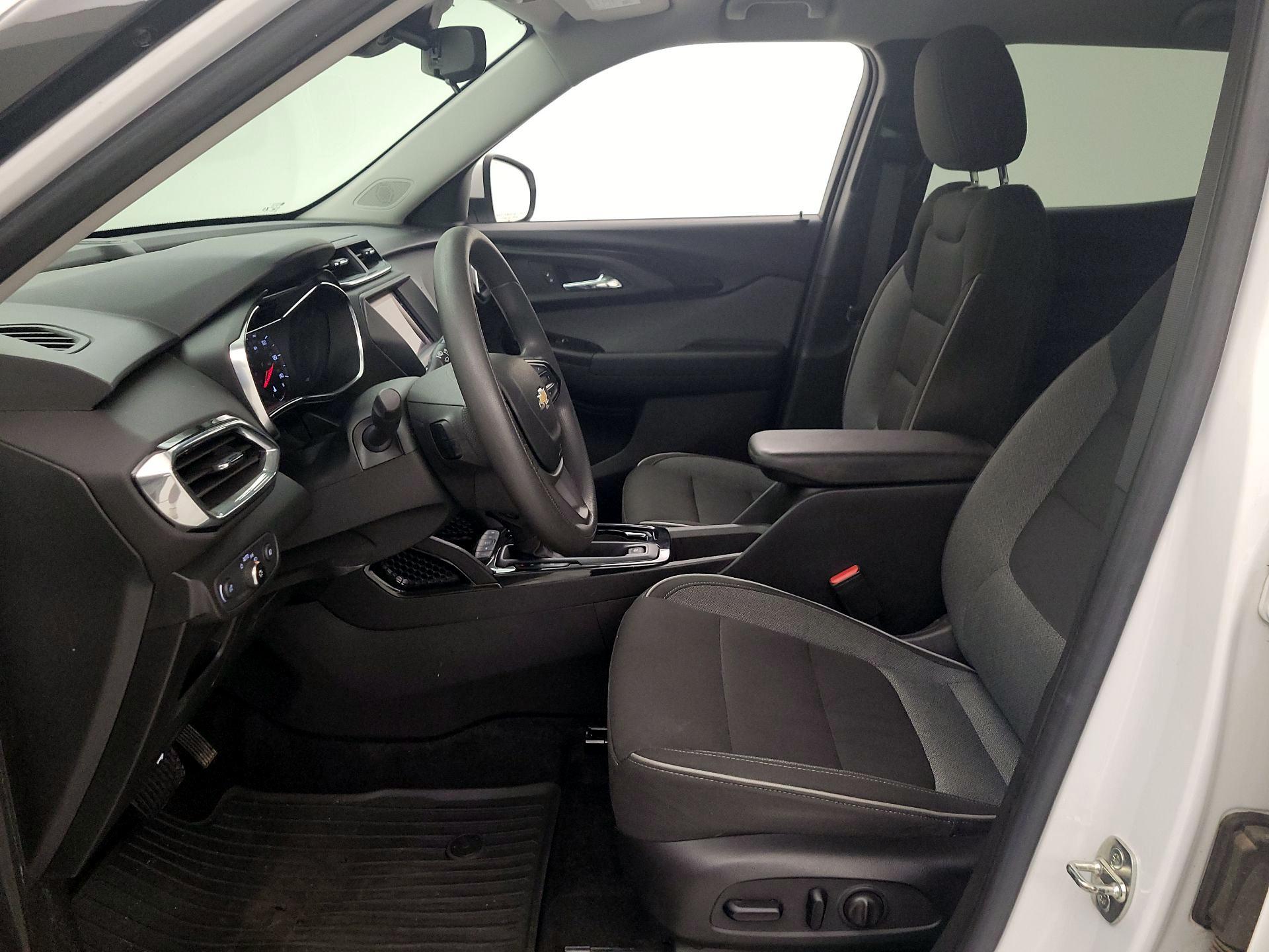 Thumbnail: 2022 Chevrolet TrailBlazer - 11