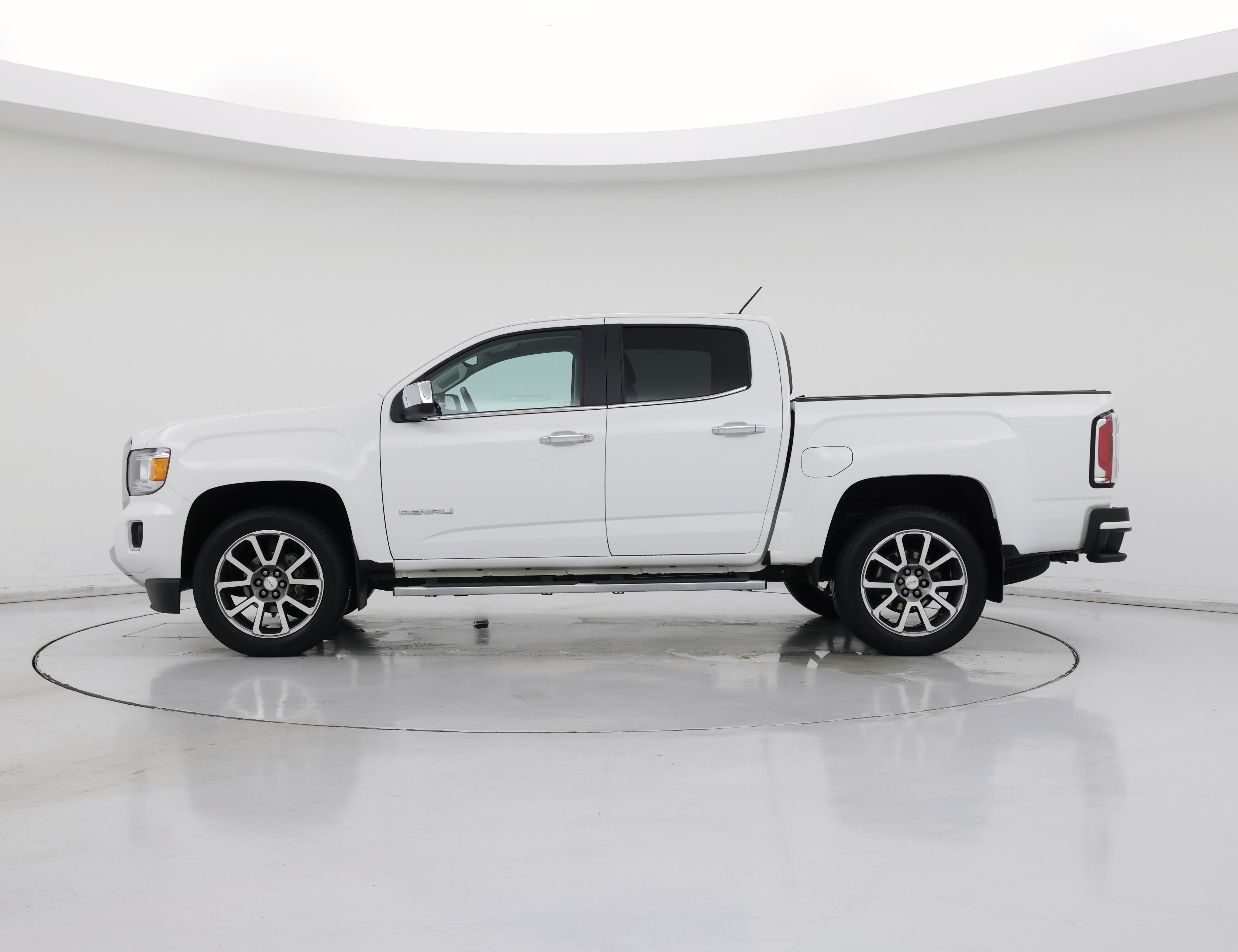 Thumbnail: 2019 GMC Canyon - 3