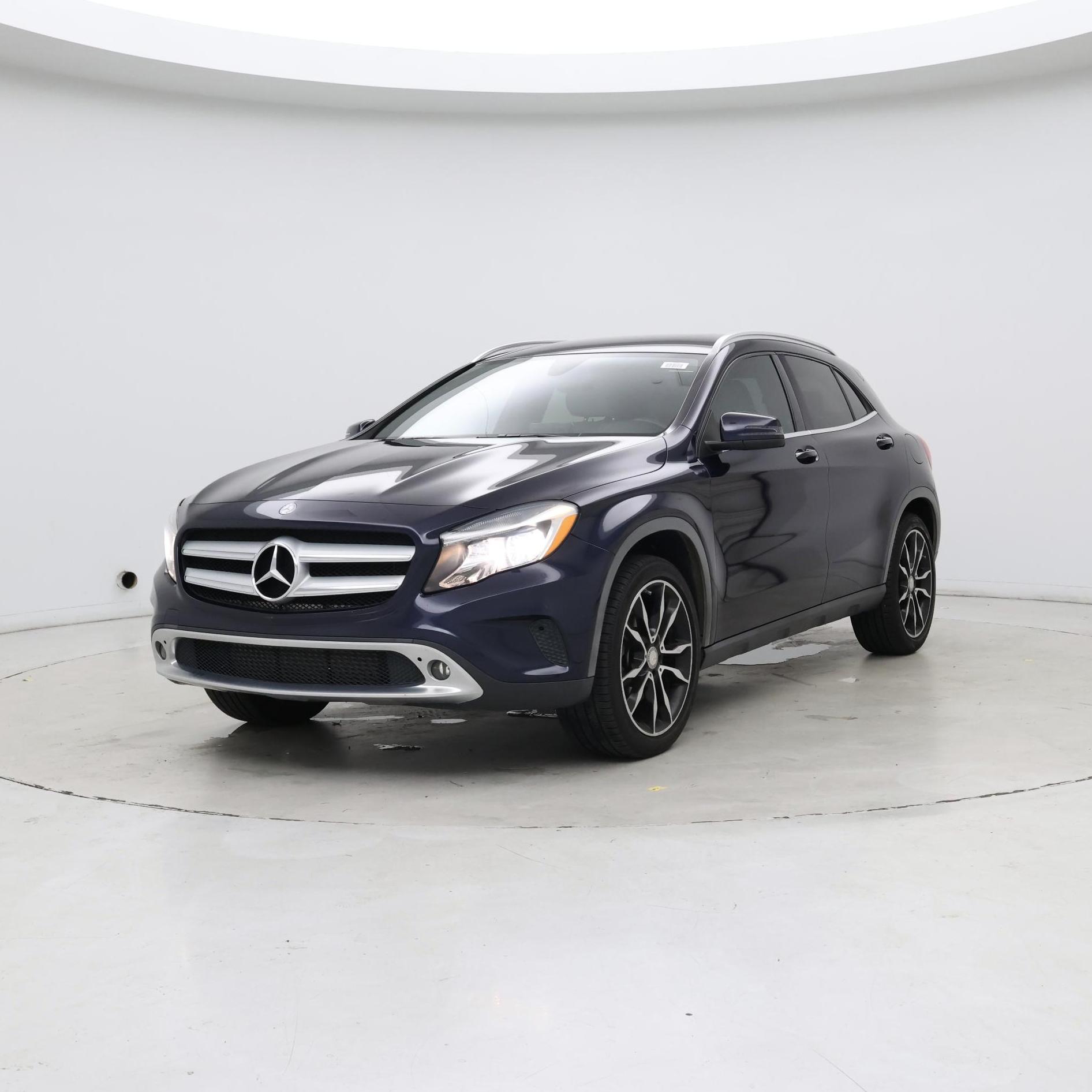 Thumbnail: 2017 Mercedes-Benz GLA - 4
