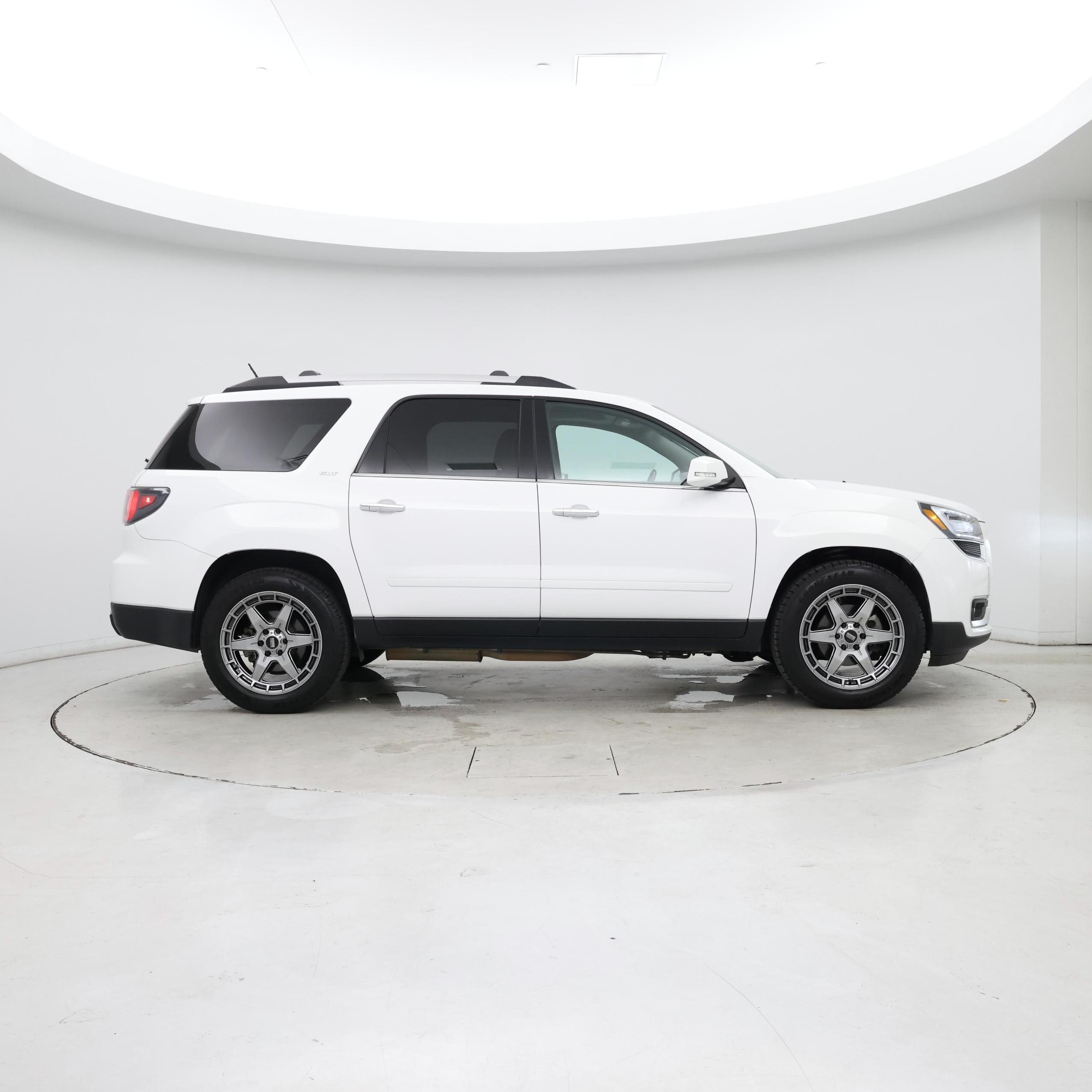 Thumbnail: 2017 GMC Acadia - 7