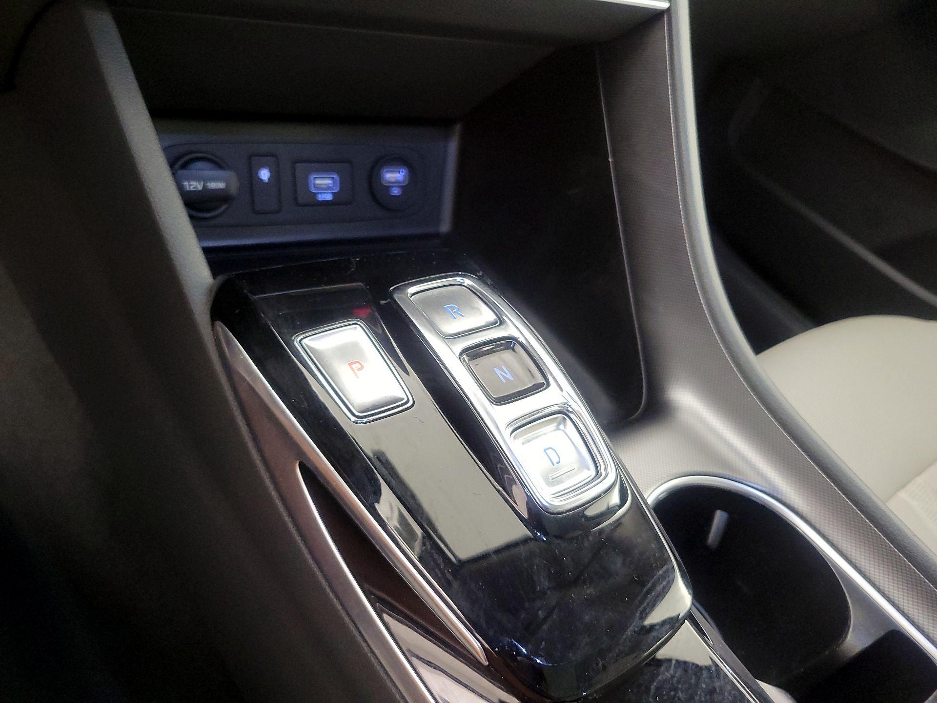 Thumbnail: 2020 Hyundai Sonata - 18