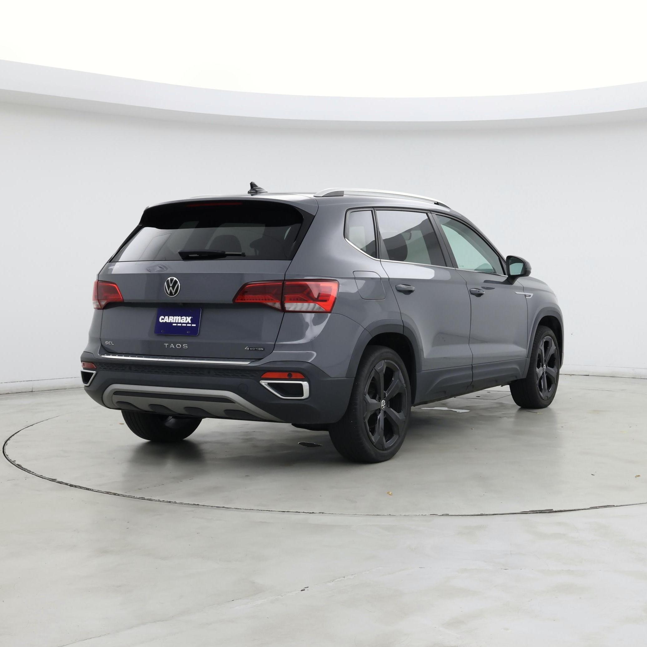 Thumbnail: 2022 Volkswagen Taos - 8