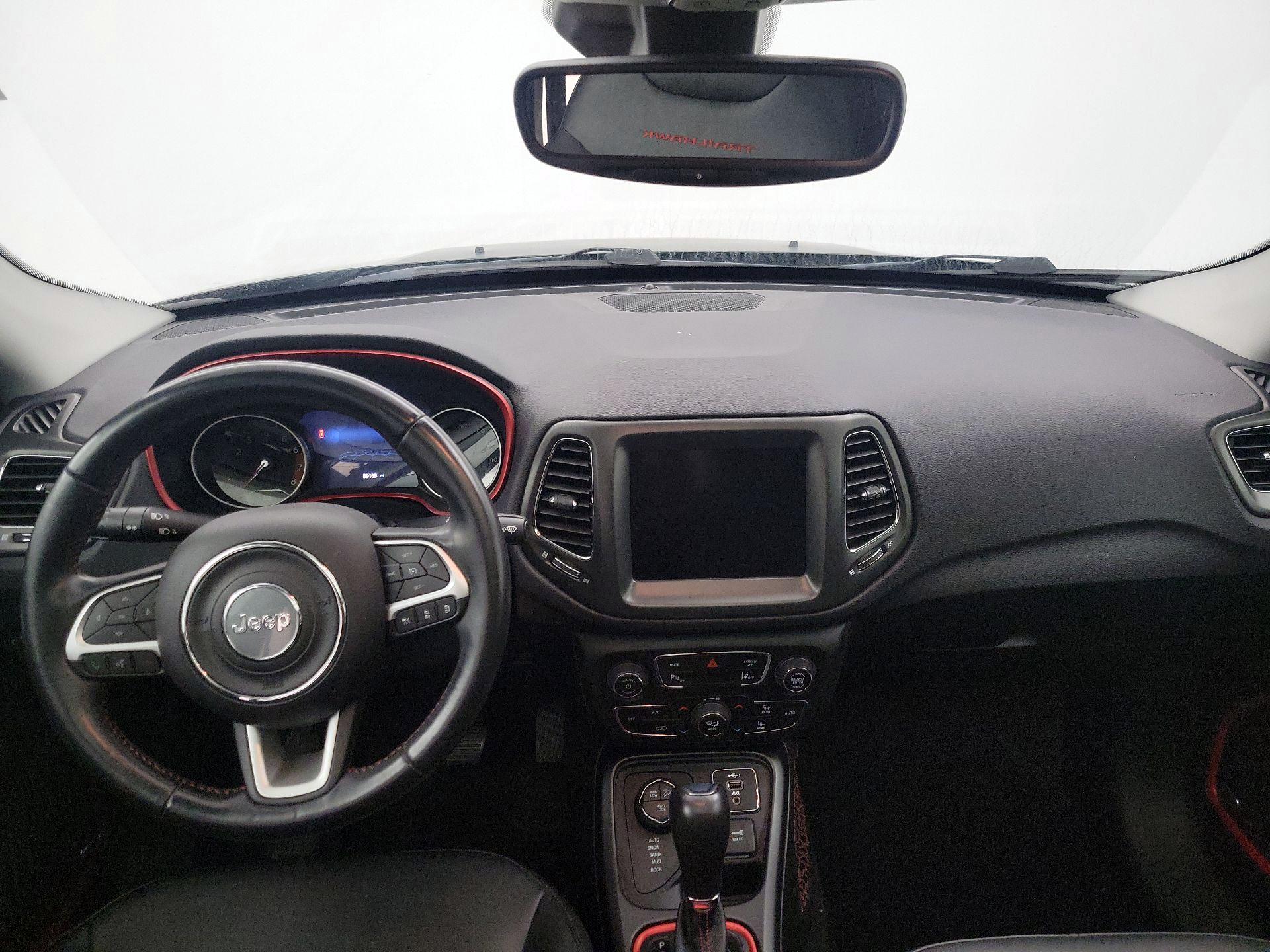 Thumbnail: 2021 Jeep Compass - 9