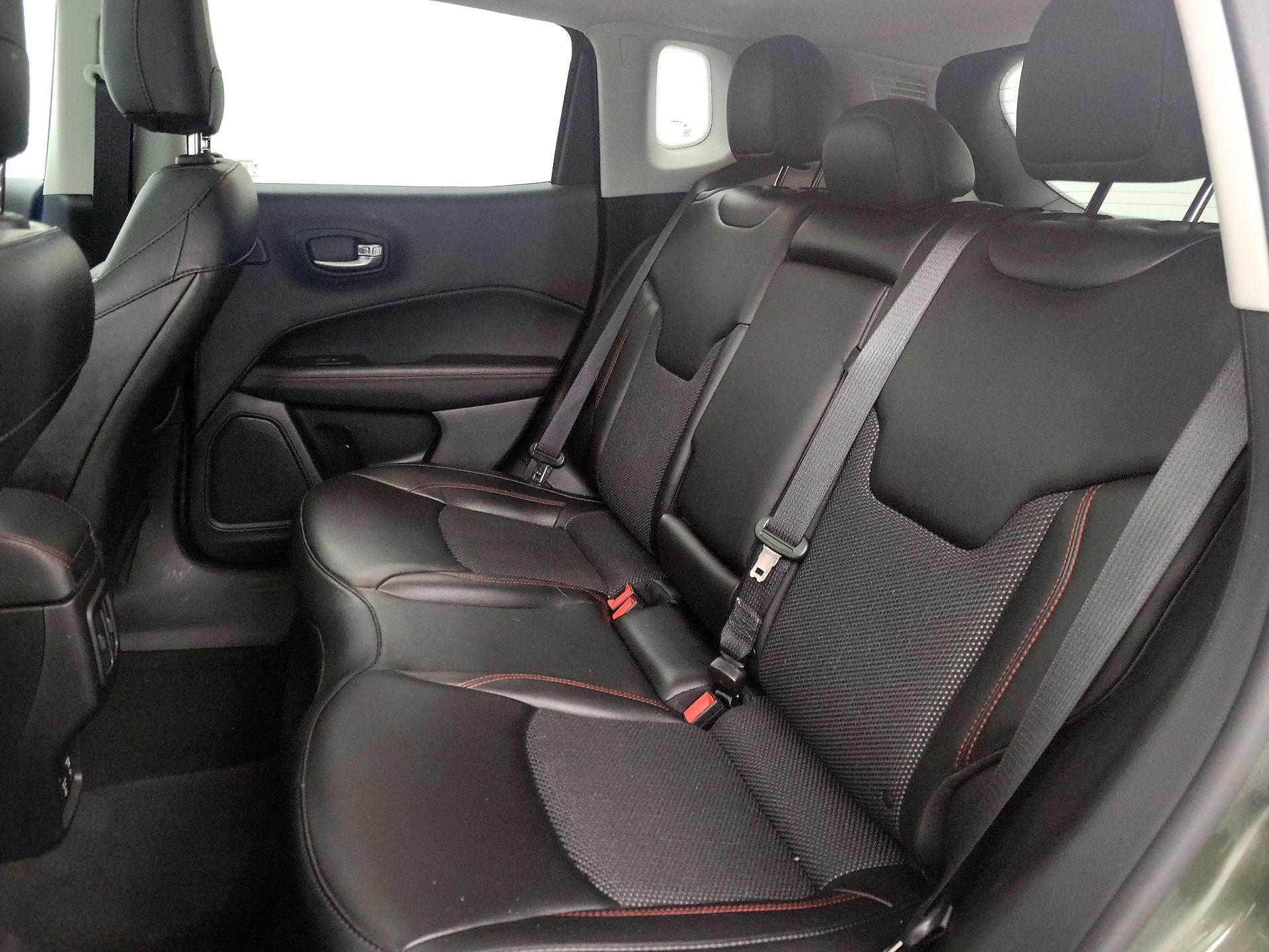 Thumbnail: 2021 Jeep Compass - 20