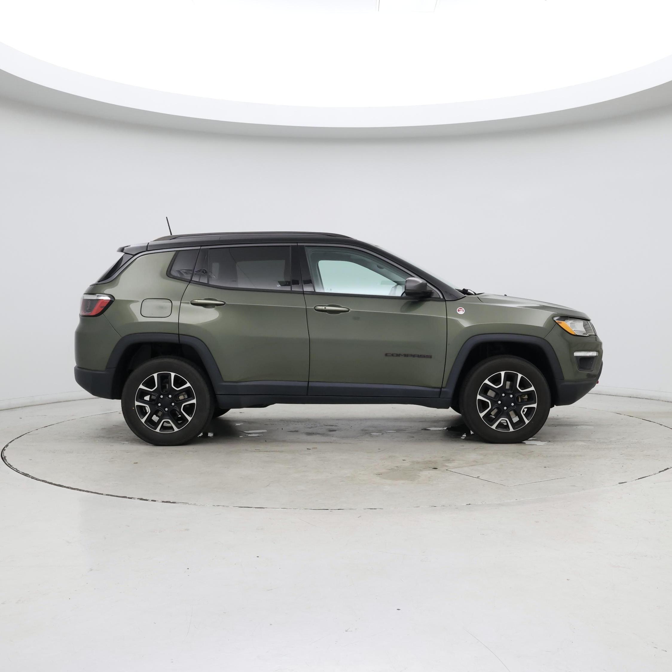 Thumbnail: 2021 Jeep Compass - 7