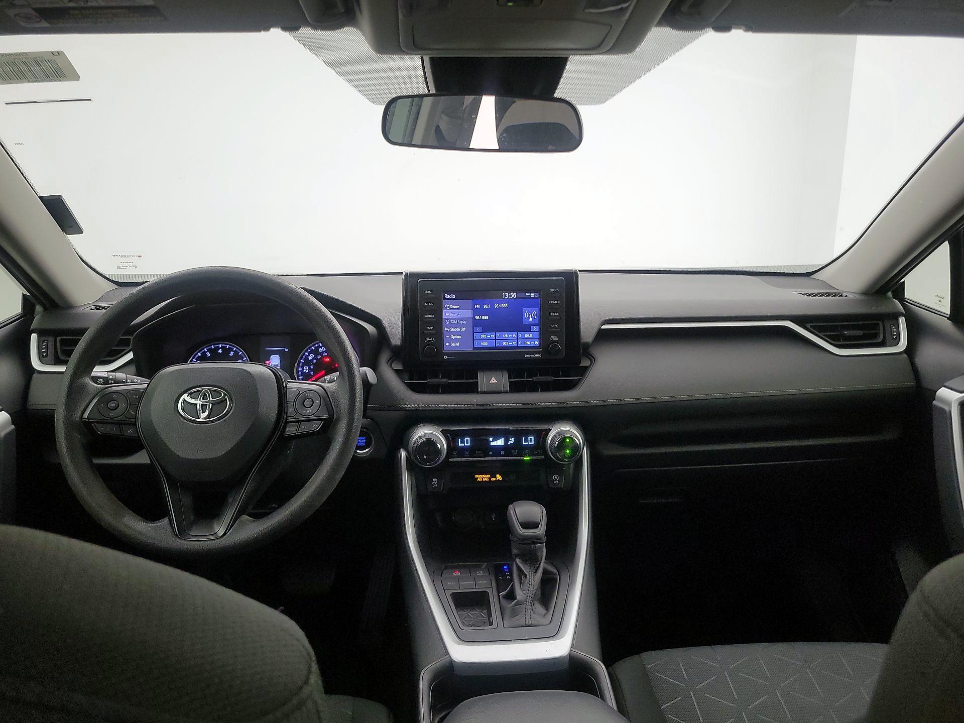 Thumbnail: 2021 Toyota RAV4 - 9