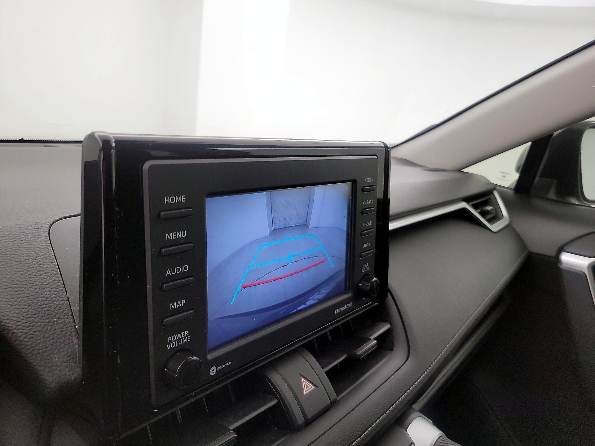 Thumbnail: 2021 Toyota RAV4 - 14