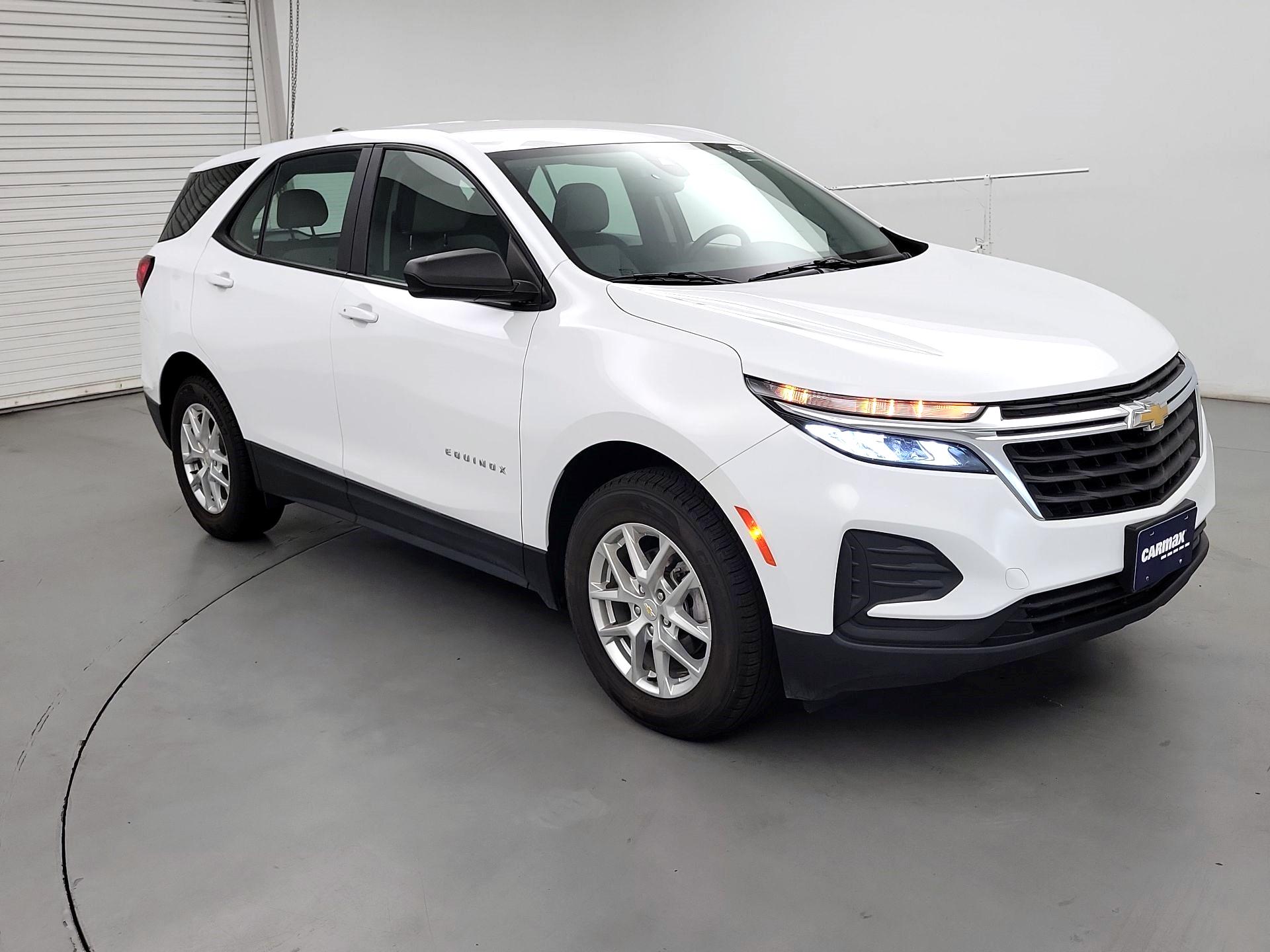 Thumbnail: 2022 Chevrolet Equinox - 1