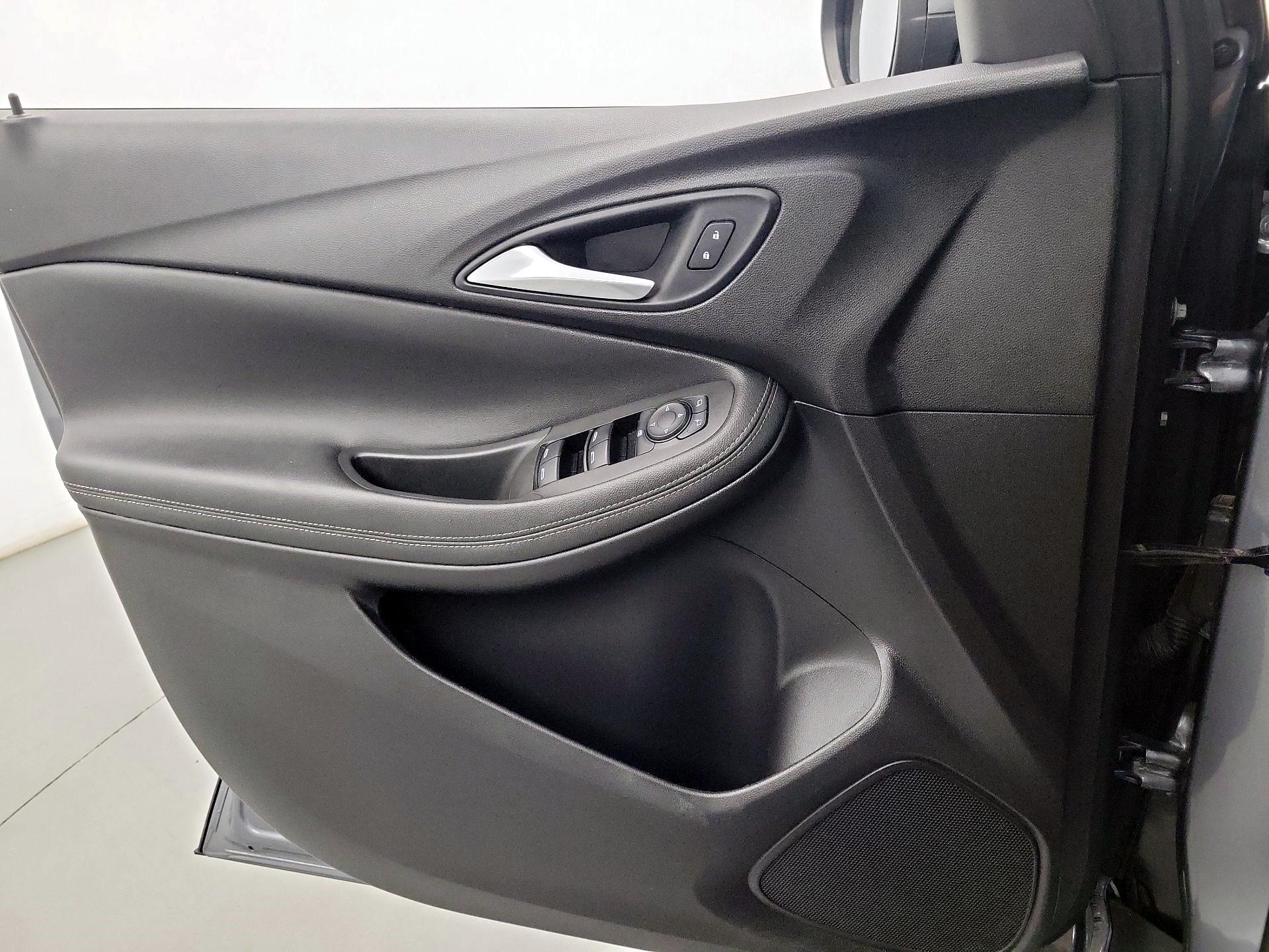 Thumbnail: 2020 Buick Encore GX - 10