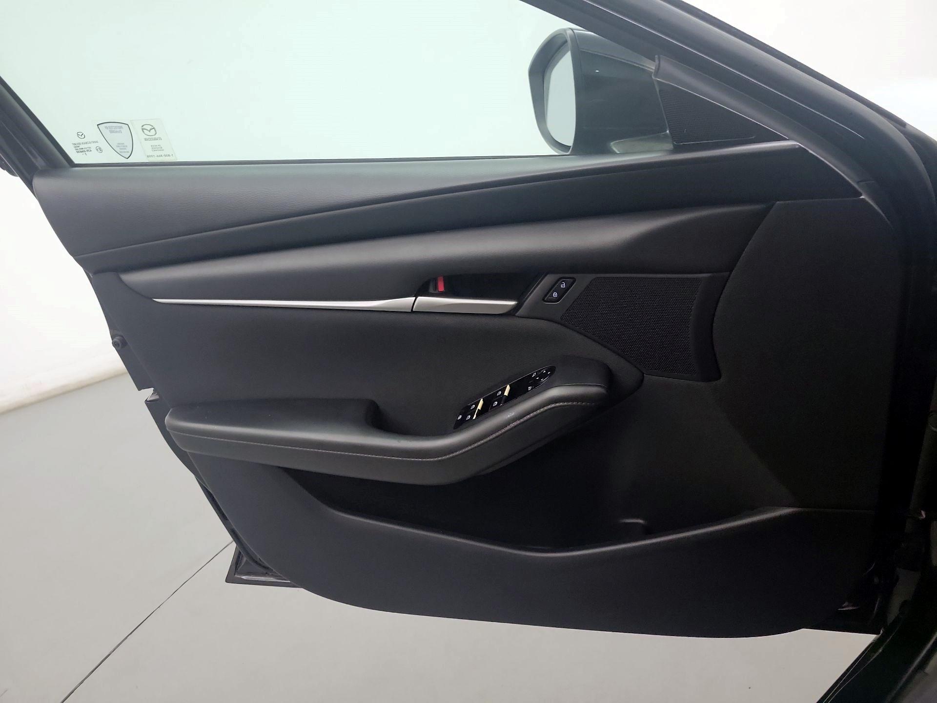 Thumbnail: 2020 Mazda Mazda3 - 10