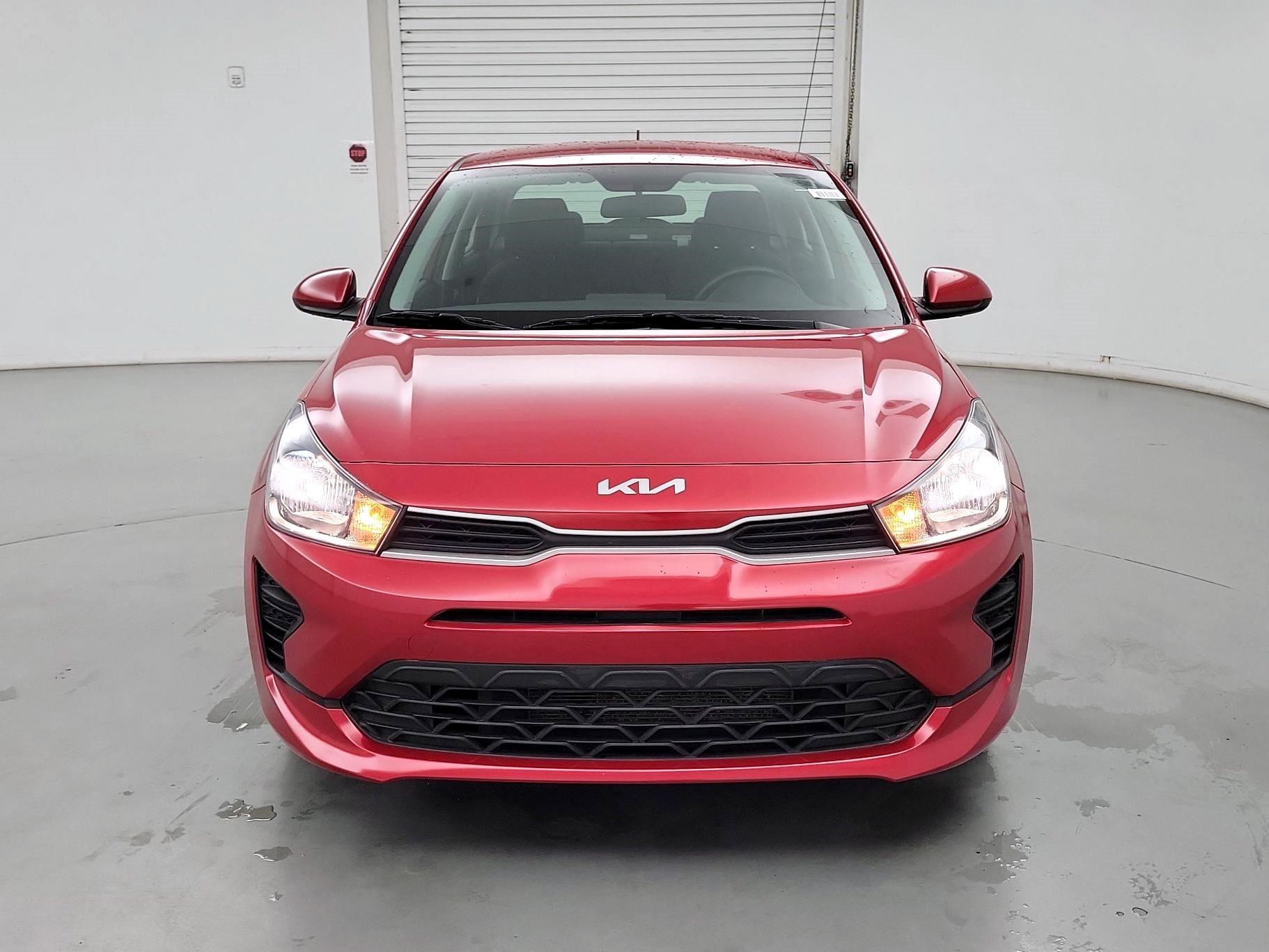 Thumbnail: 2022 Kia Rio - 2