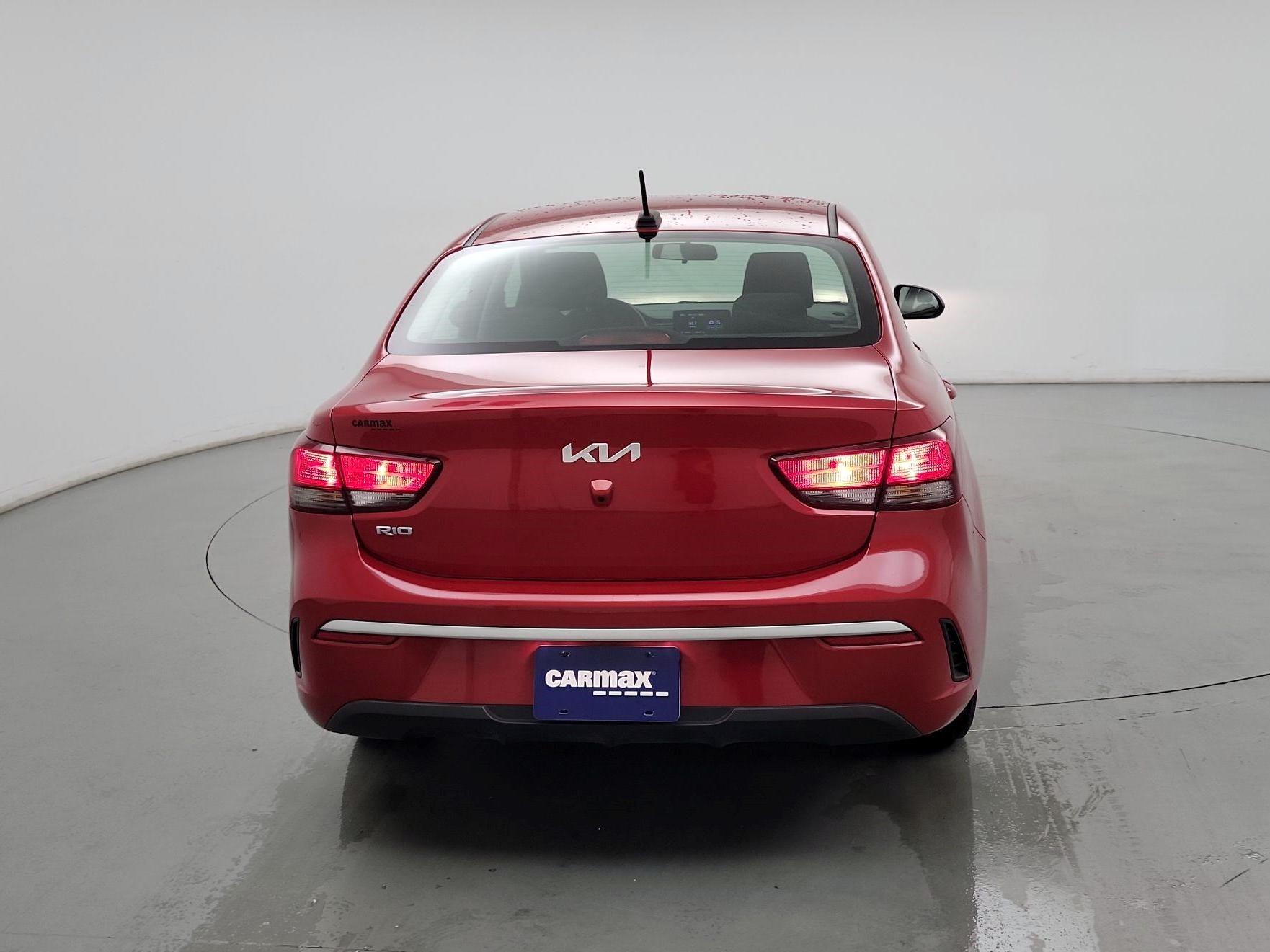 Thumbnail: 2022 Kia Rio - 6