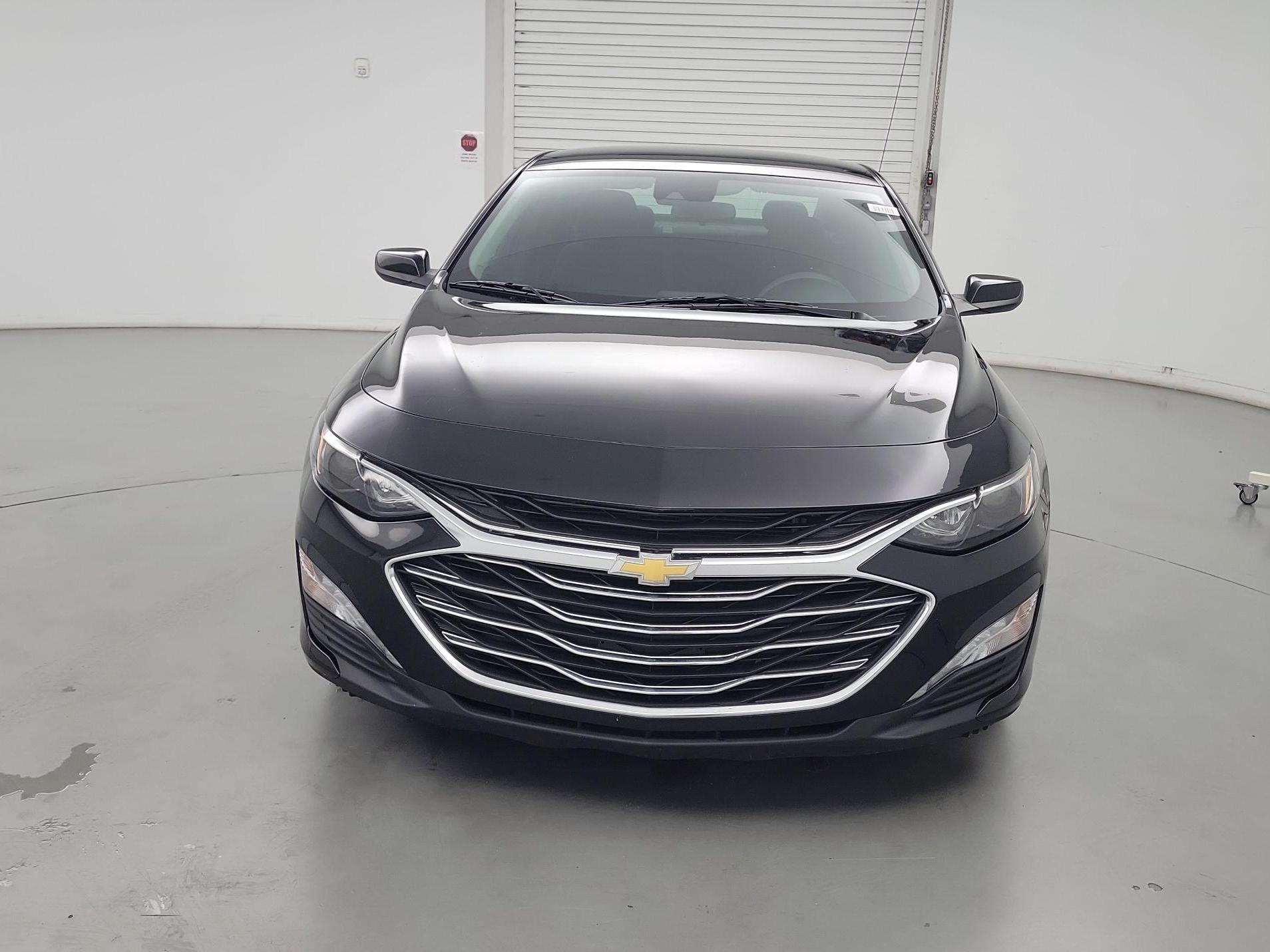 Thumbnail: 2021 Chevrolet Malibu - 2