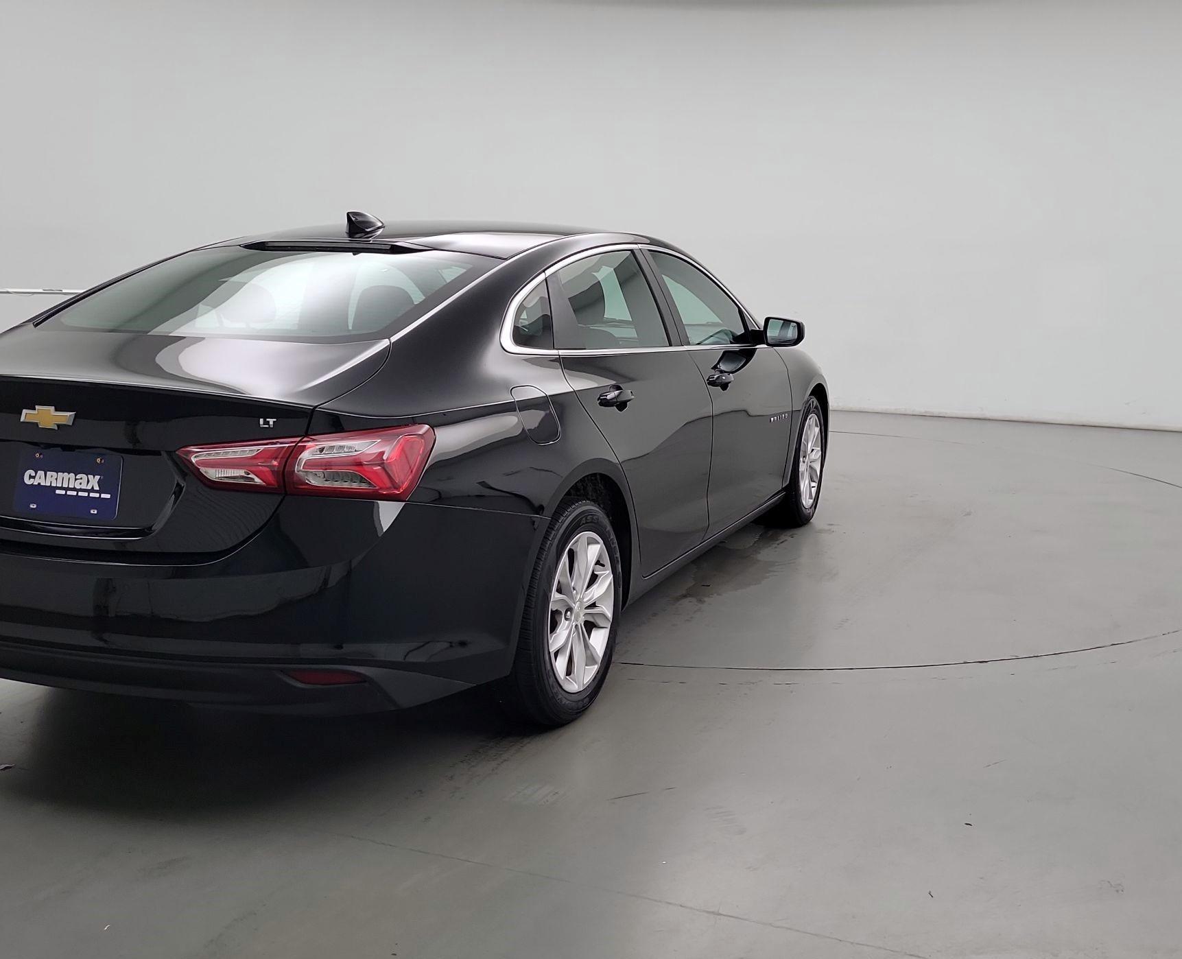 Thumbnail: 2021 Chevrolet Malibu - 5