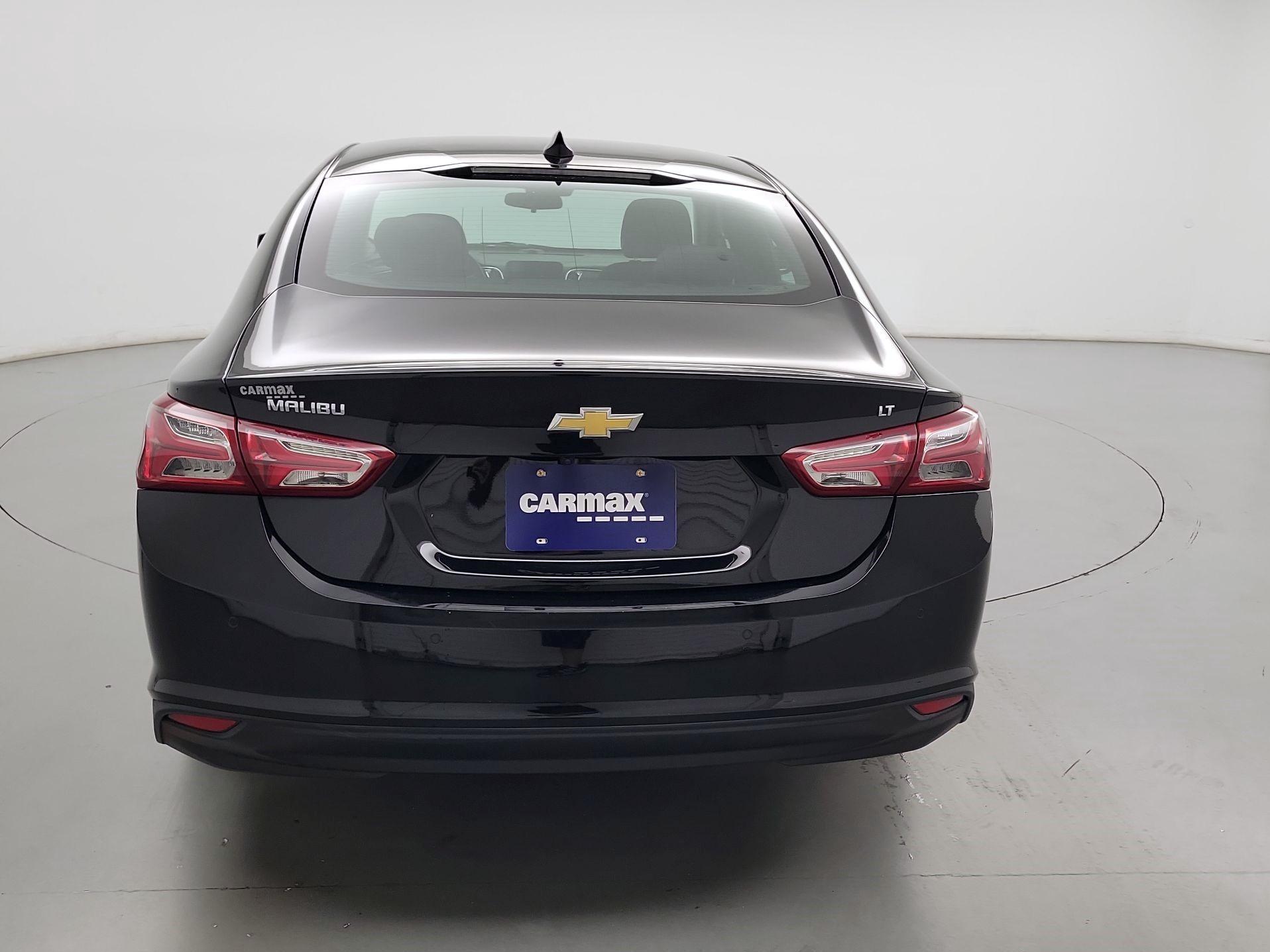 Thumbnail: 2021 Chevrolet Malibu - 6