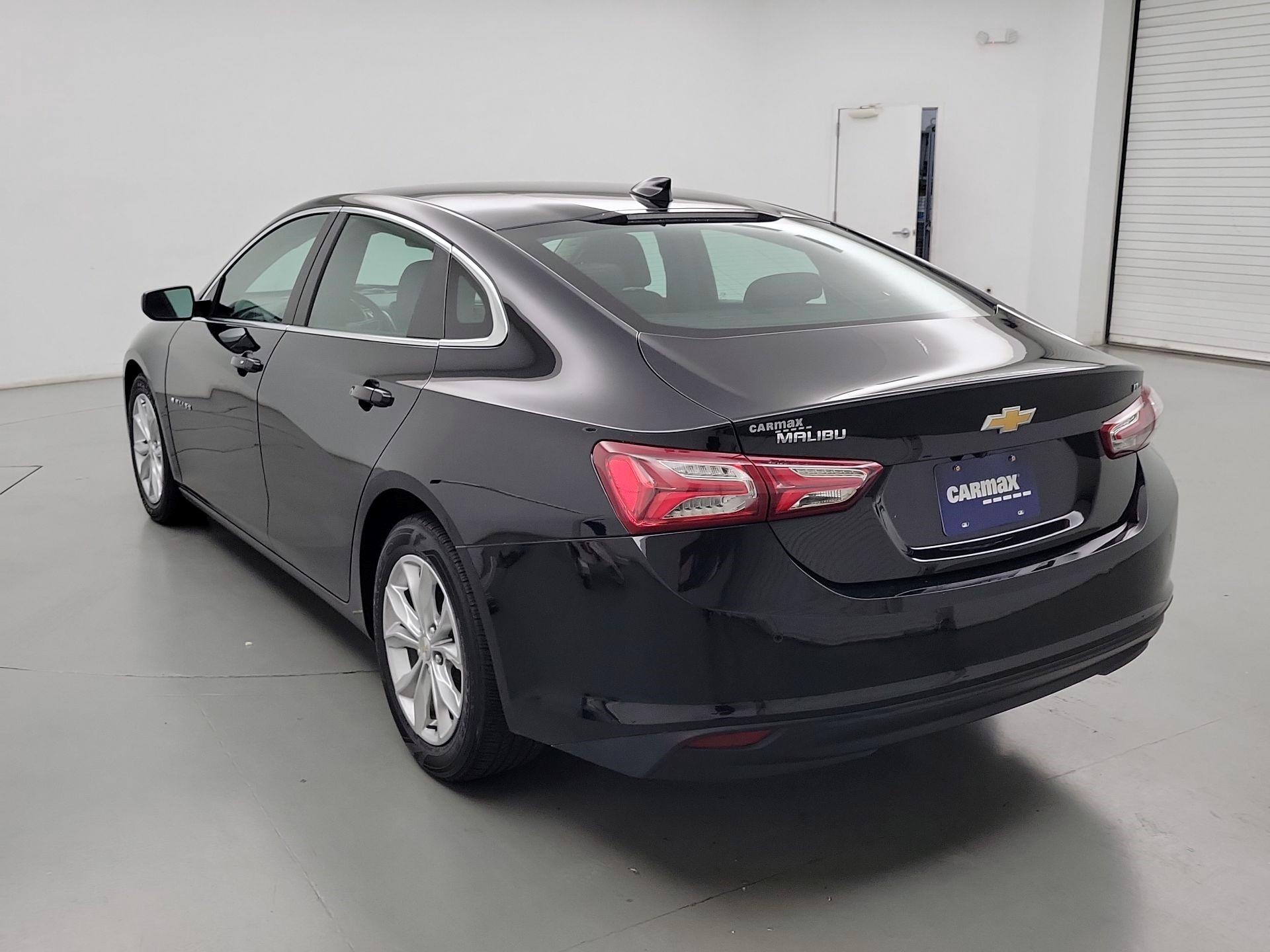Thumbnail: 2021 Chevrolet Malibu - 7