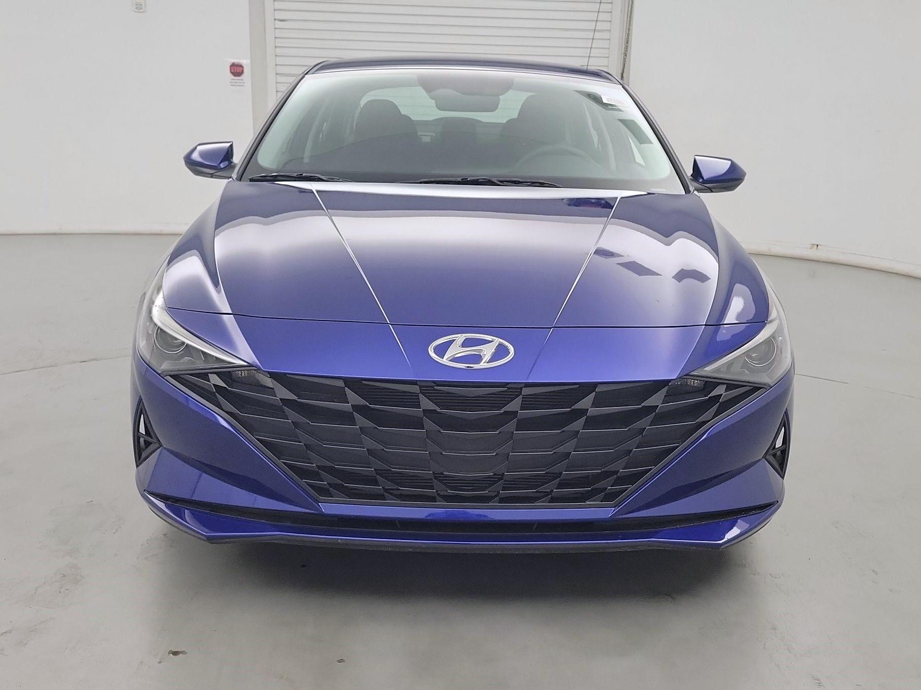 Thumbnail: 2021 Hyundai Elantra - 2