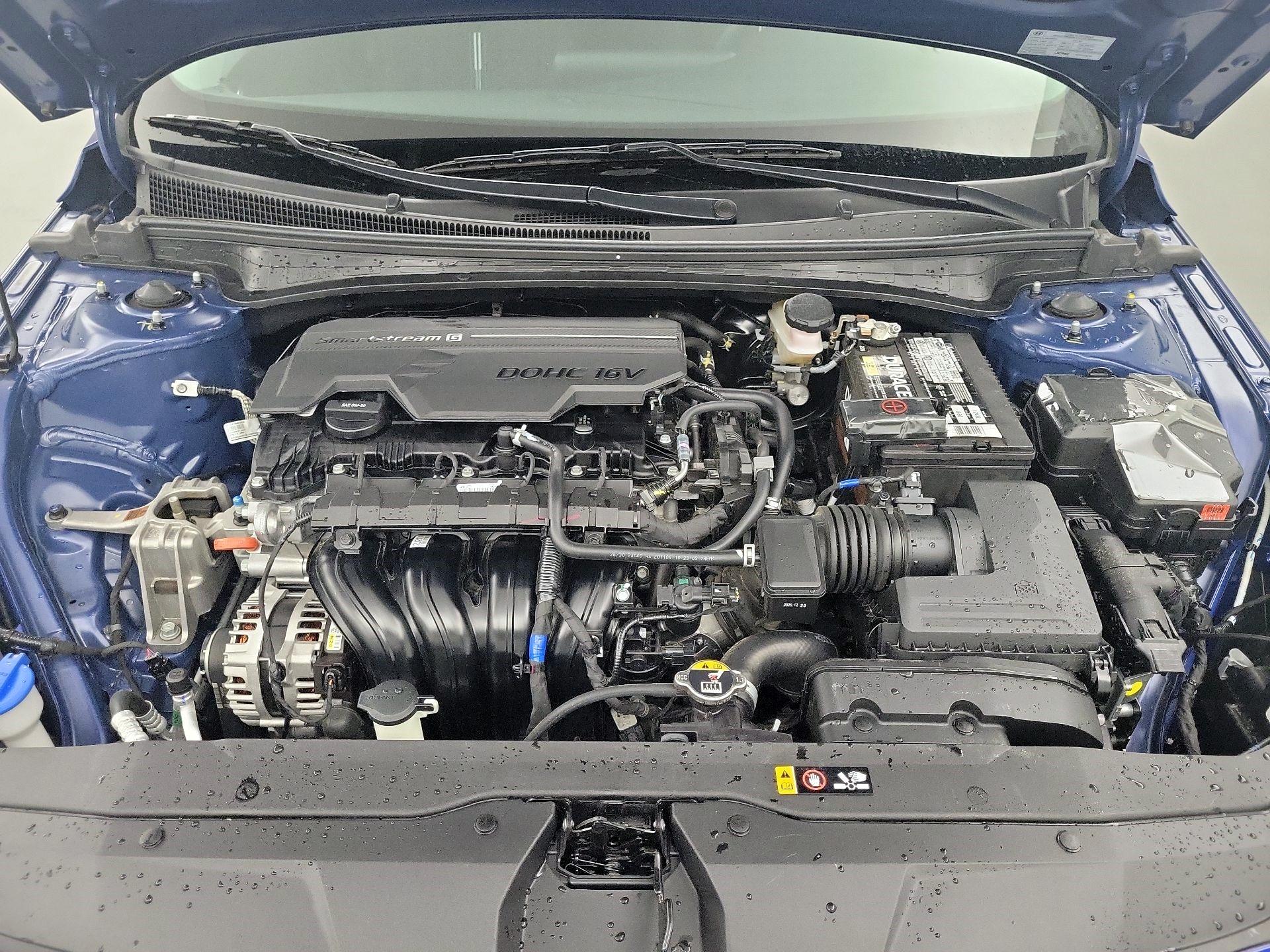 Thumbnail: 2021 Hyundai Elantra - 19