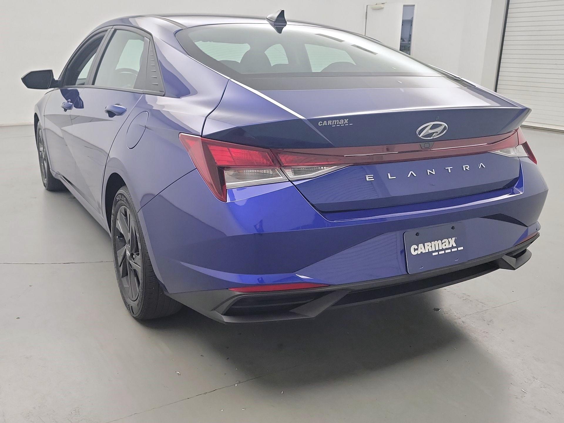 Thumbnail: 2021 Hyundai Elantra - 7