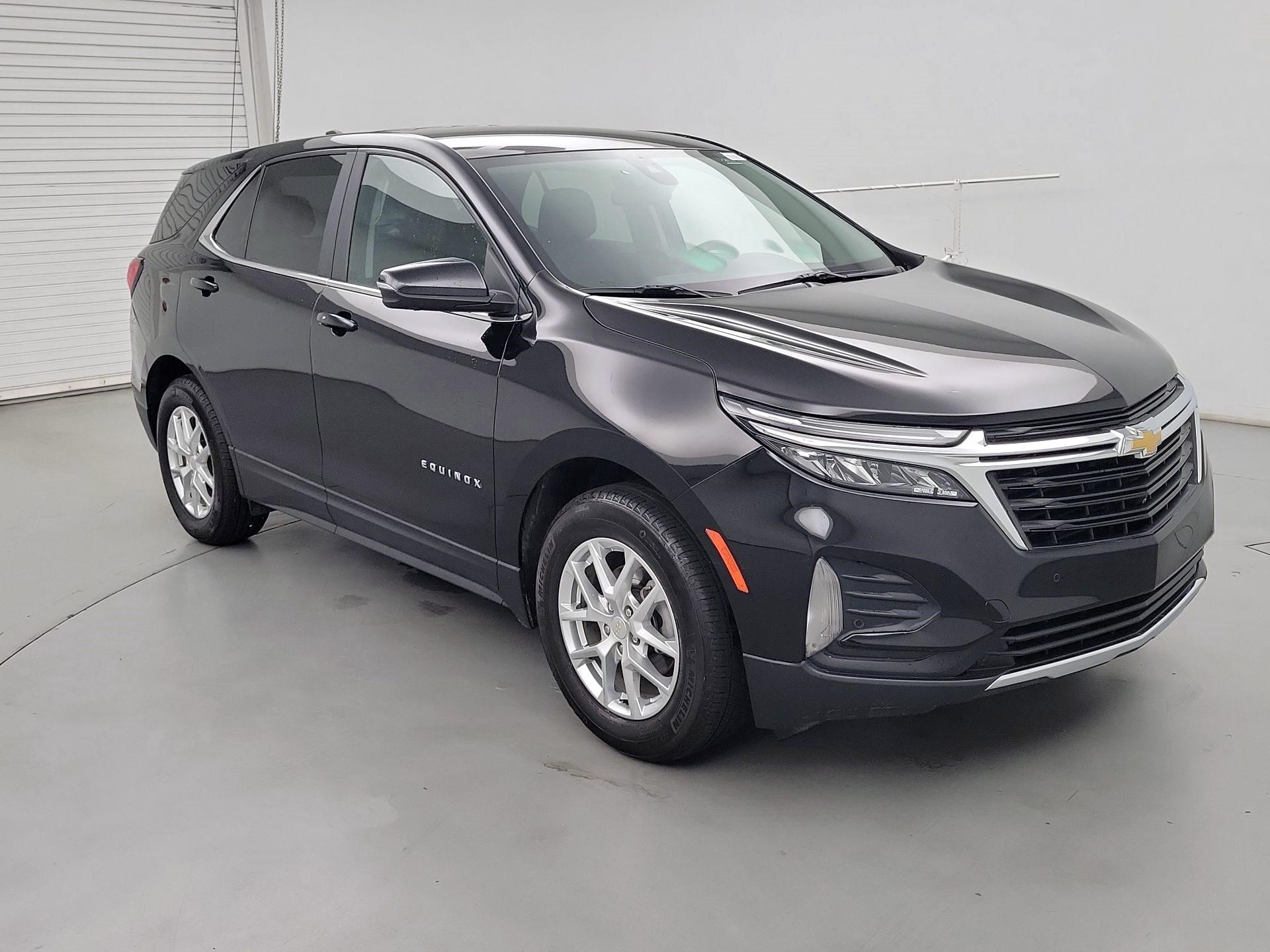 Thumbnail: 2022 Chevrolet Equinox - 1
