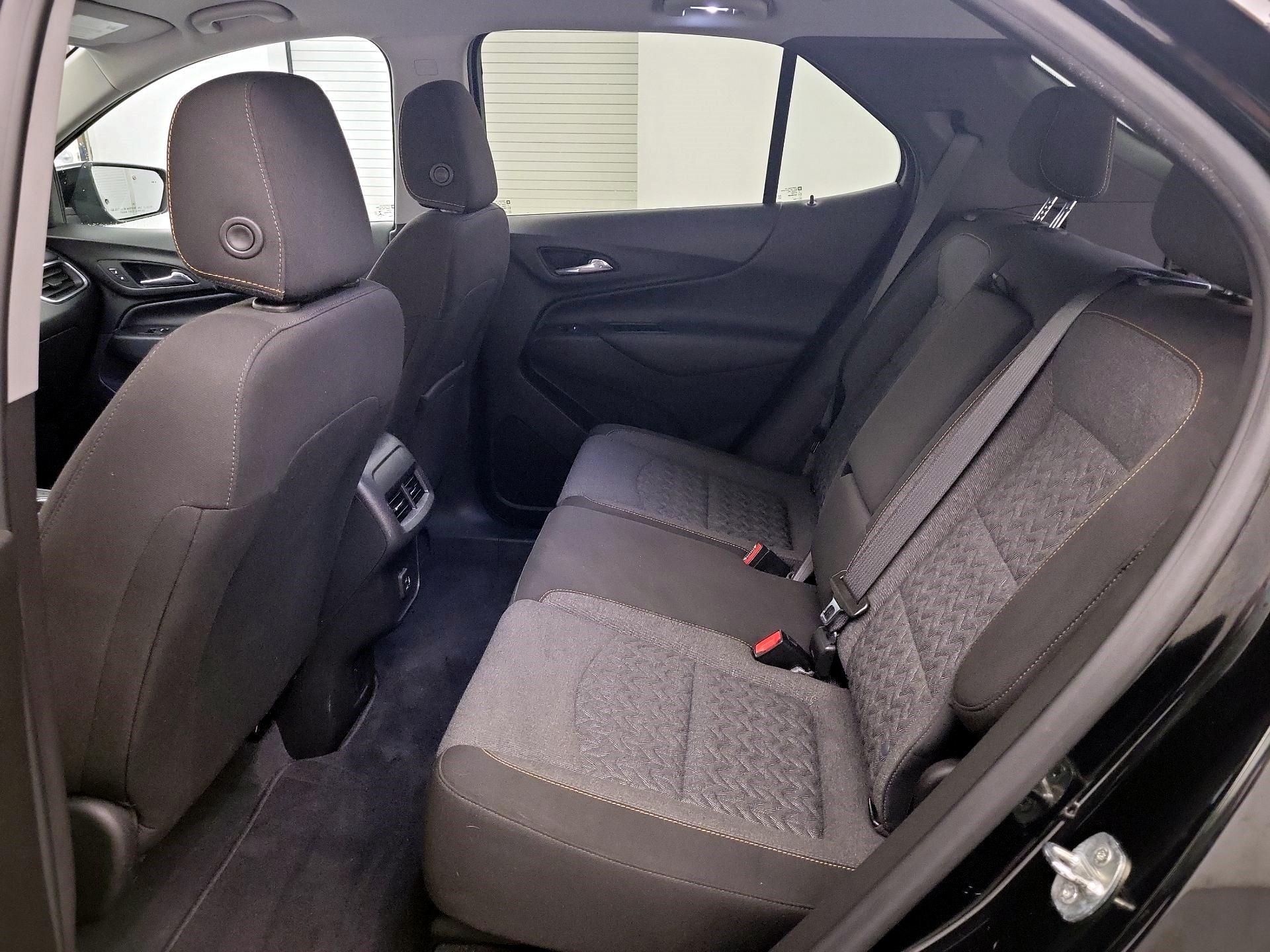Thumbnail: 2022 Chevrolet Equinox - 18