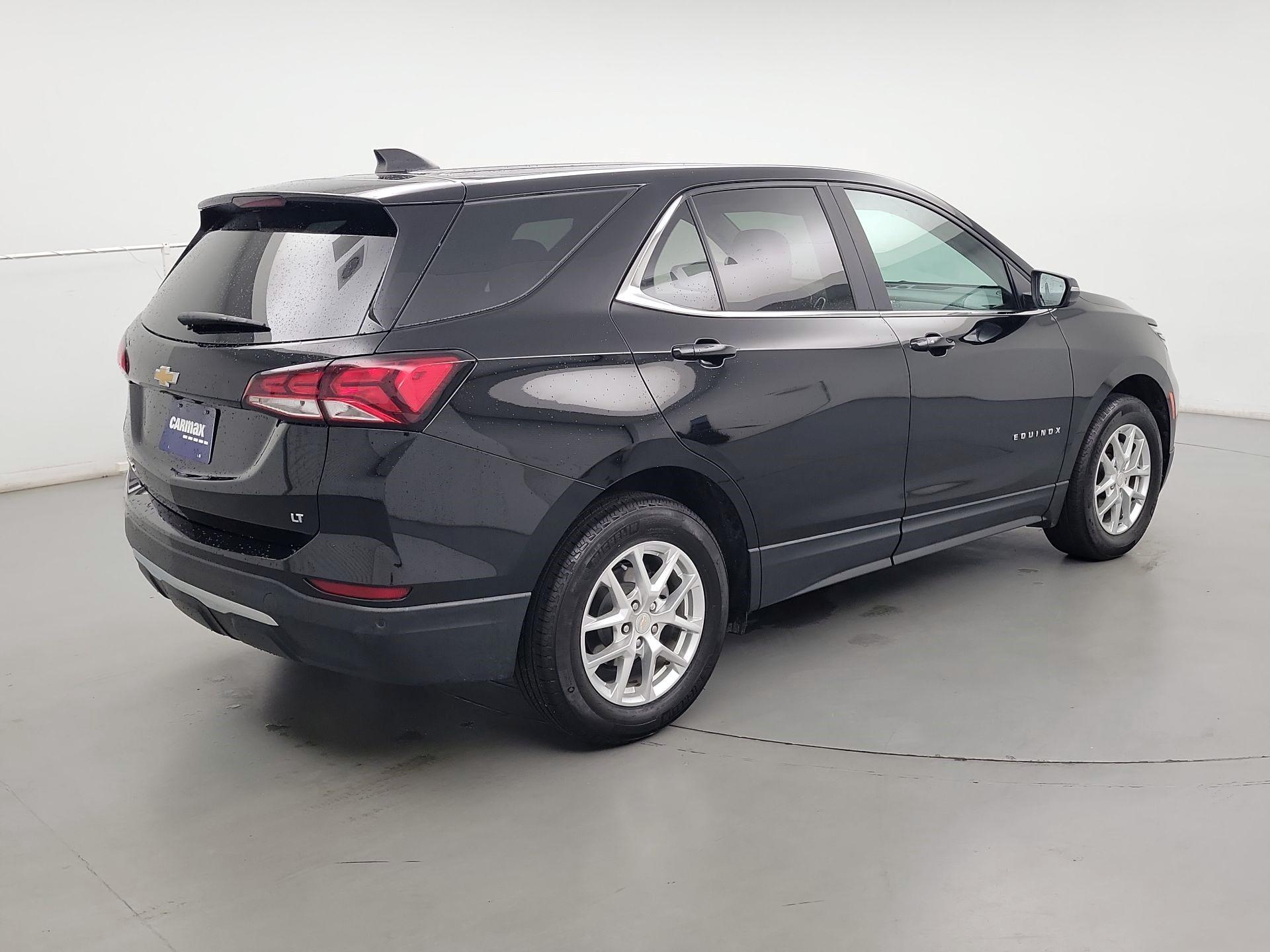 Thumbnail: 2022 Chevrolet Equinox - 5