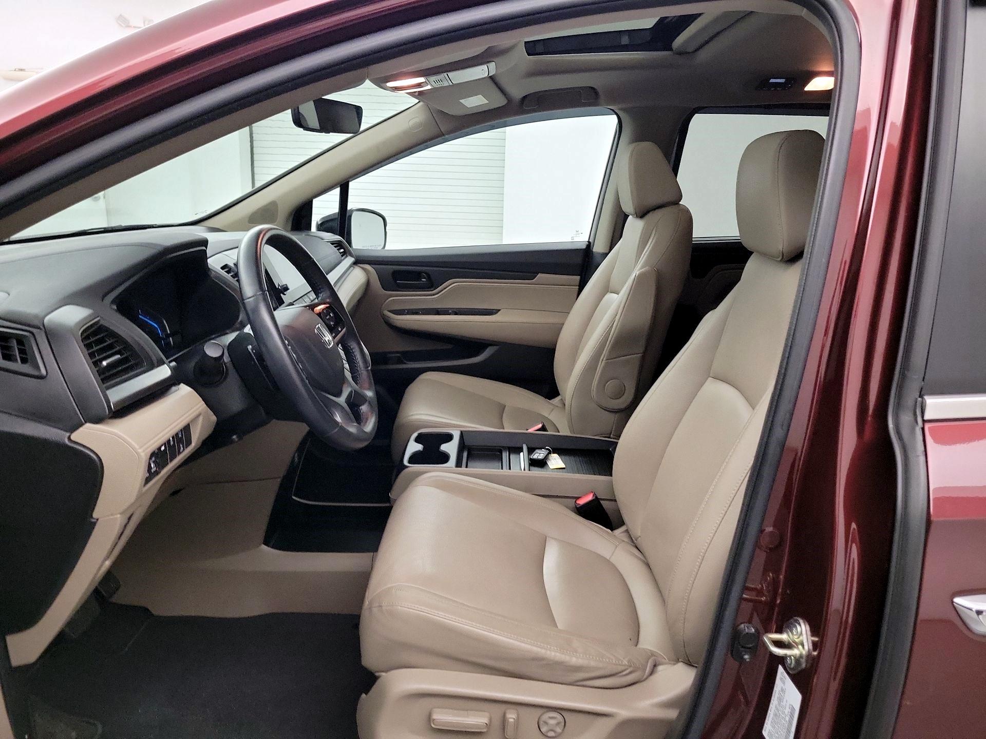 Thumbnail: 2020 Honda Odyssey - 9